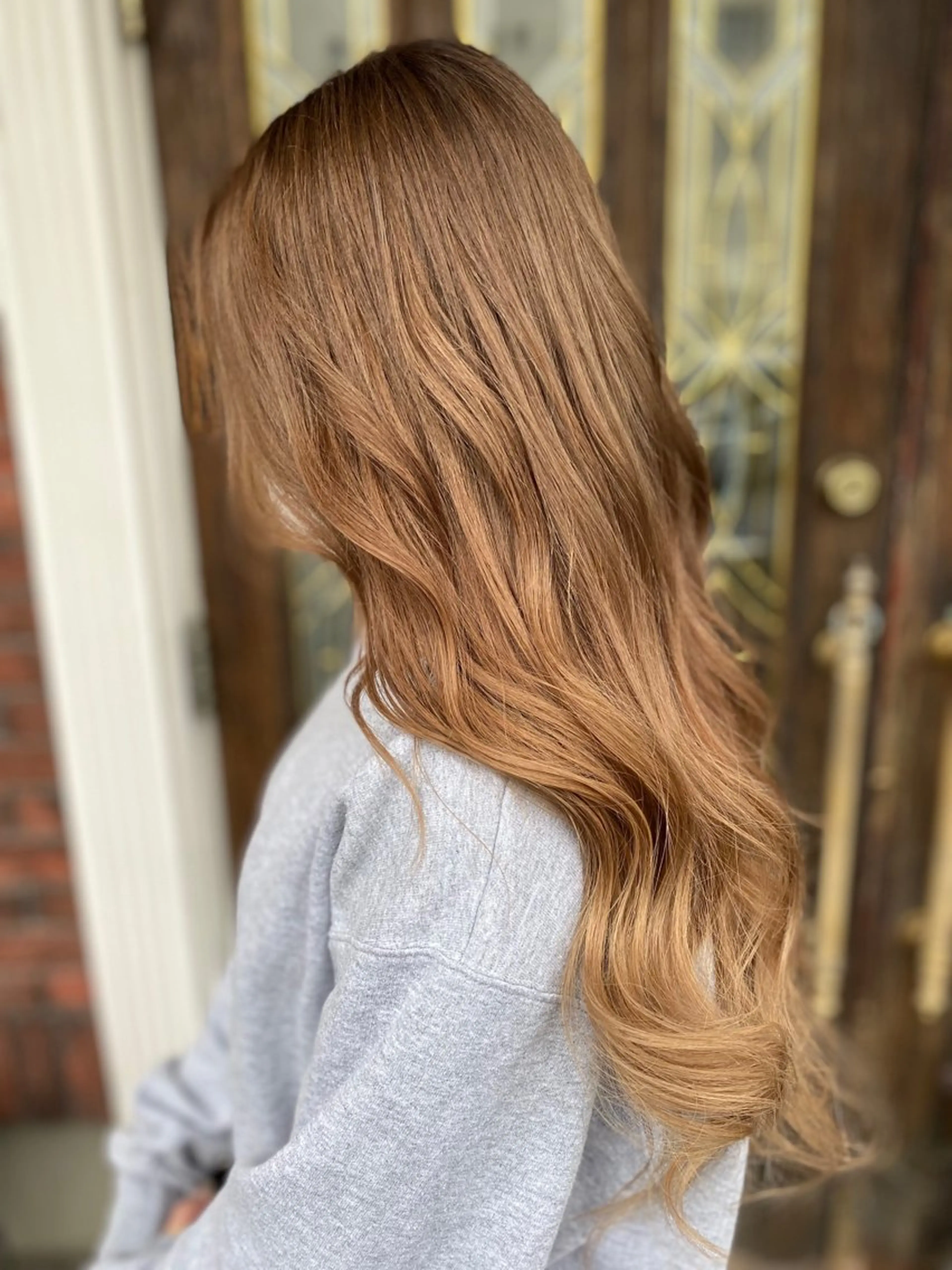 ロング カラー 山西 真琴のヘアスタイル