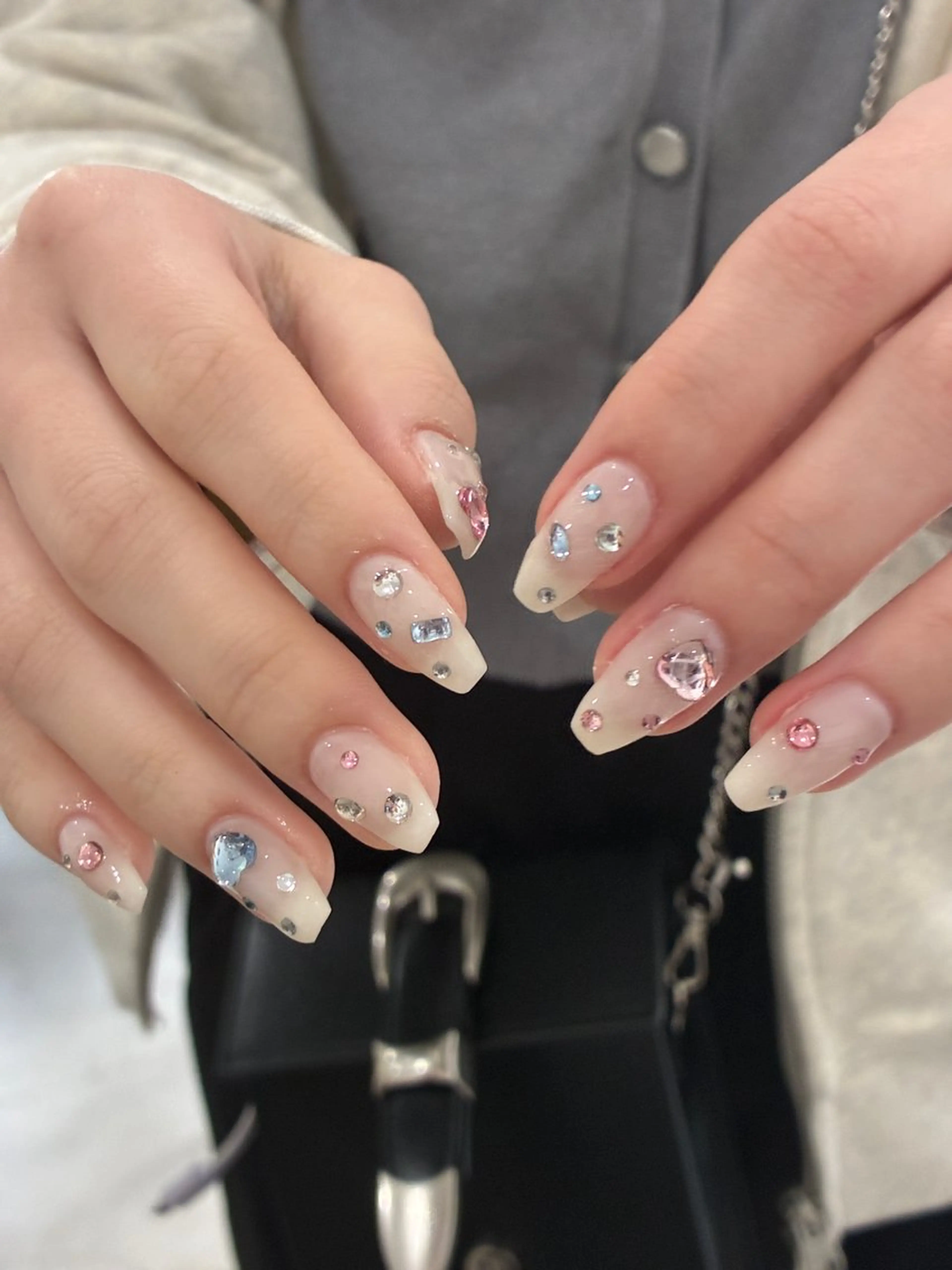 ネイル ハンドネイル CAFUNÉ TOKYO所属・🎼CAFUNÉ_ TOKYO.•*¨のネイルデザイン