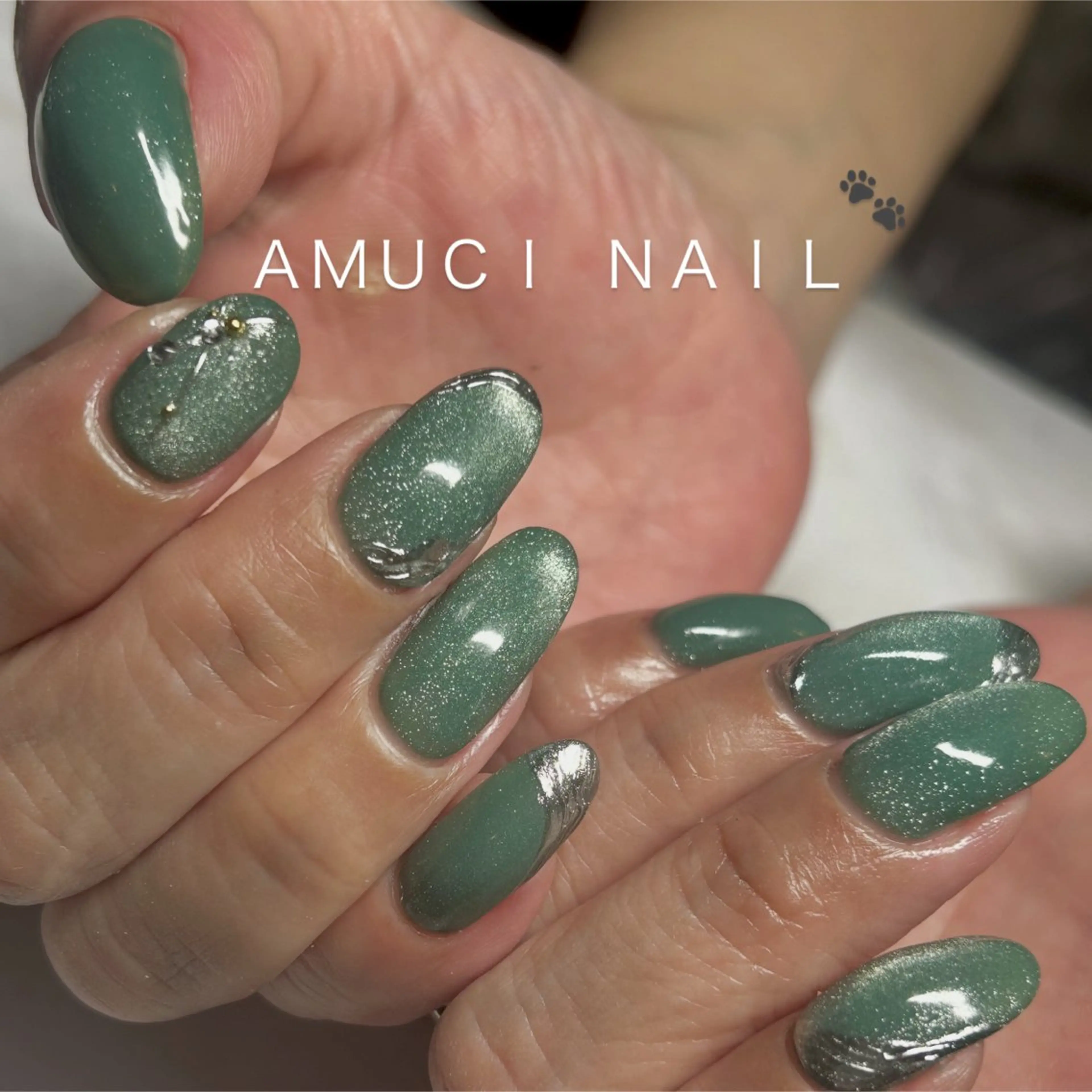 ネイル ハンドネイル AMUCI NAIL Shihomiのネイルデザイン