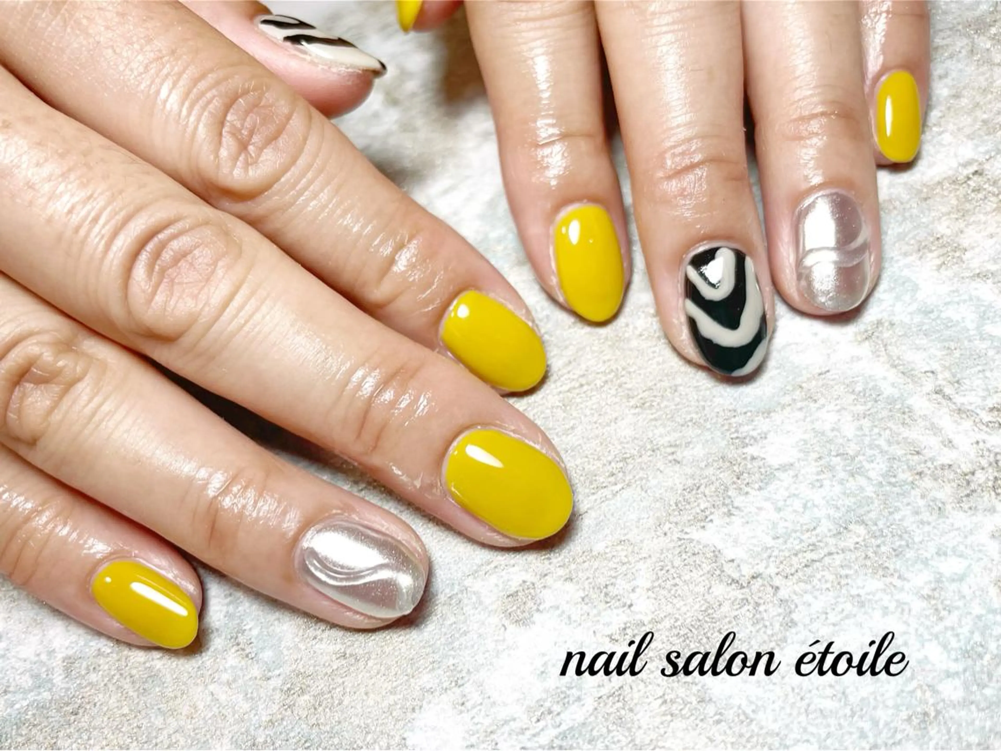 ネイル アートネイル ジェルネイル ニュアンスネイル シルバー ハンドネイル nail salon étoileのネイルデザイン