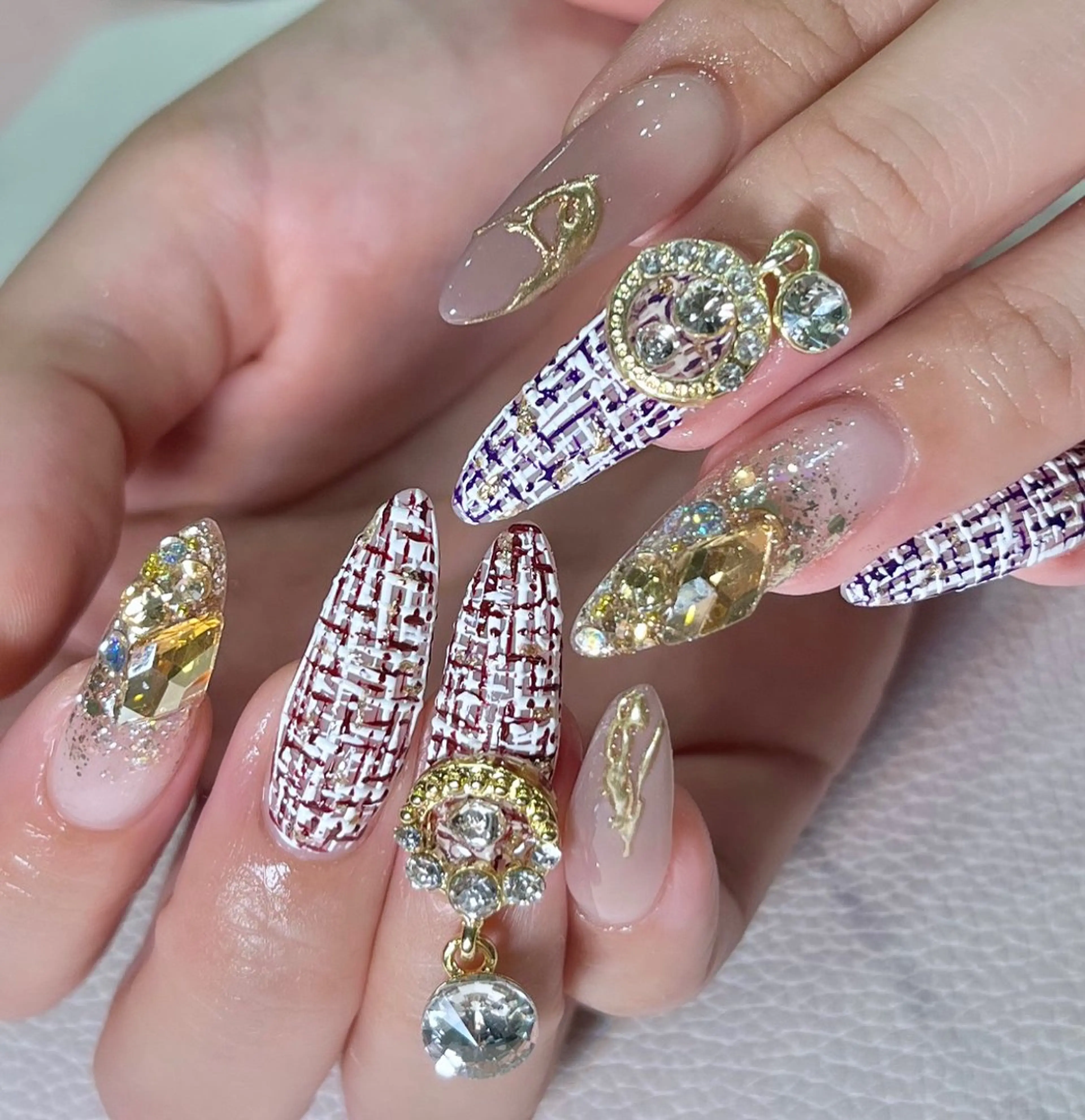 ネイル ハンドネイル METORO NAILのネイルデザイン