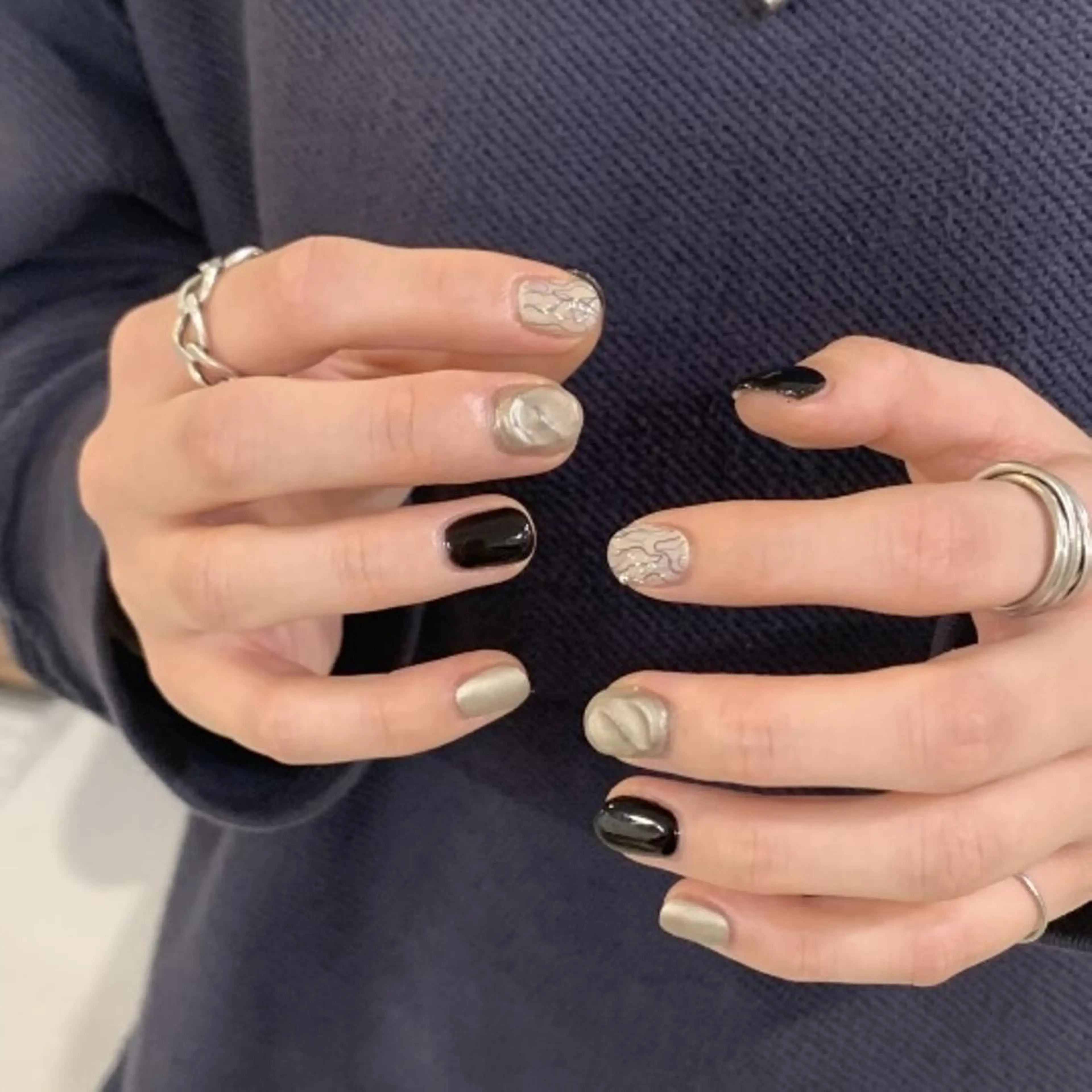 ネイル favori名古屋 西尾のマツエク・マツパデザイン