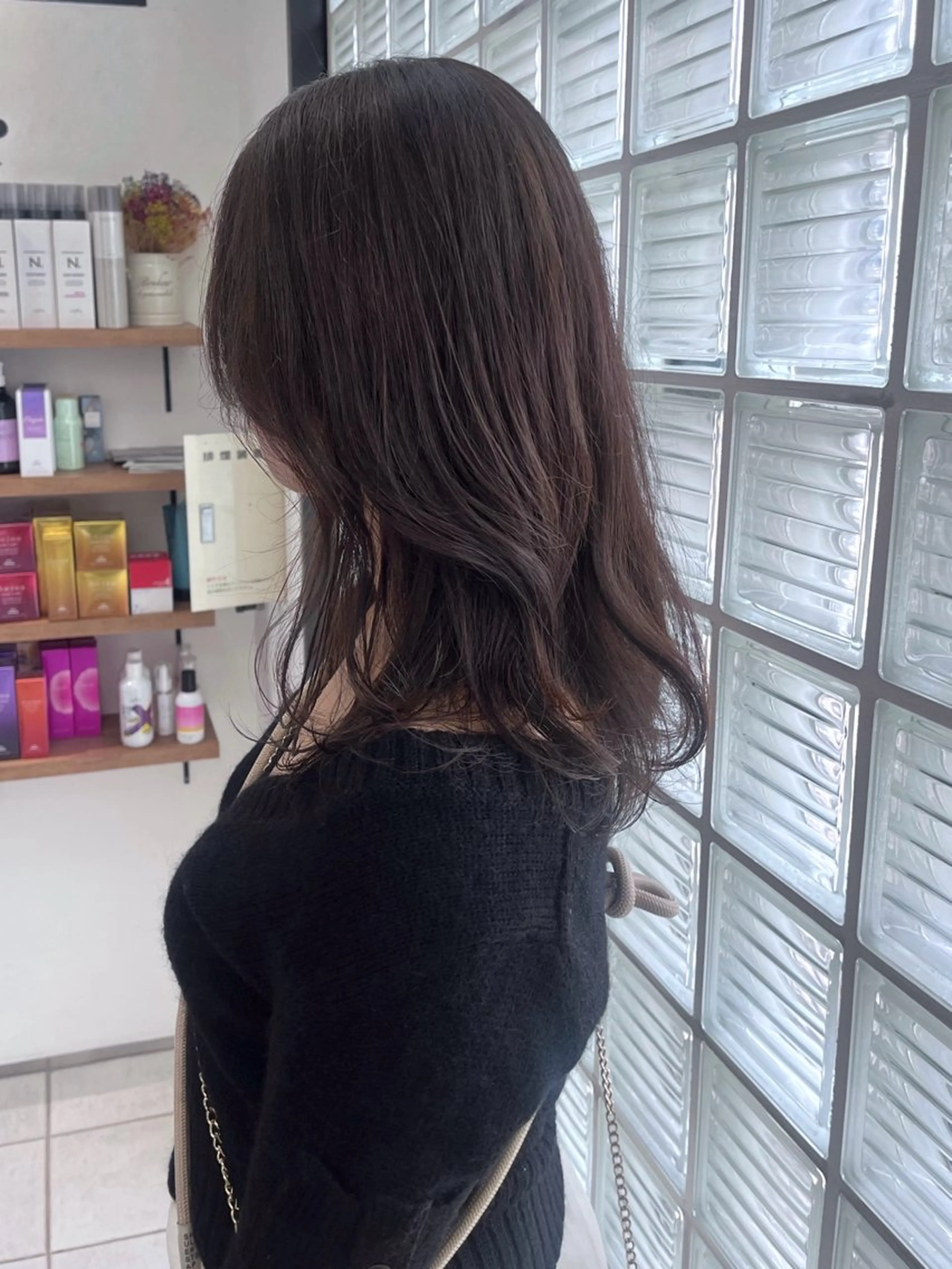 ミディアム 吉田 美優のヘアスタイル