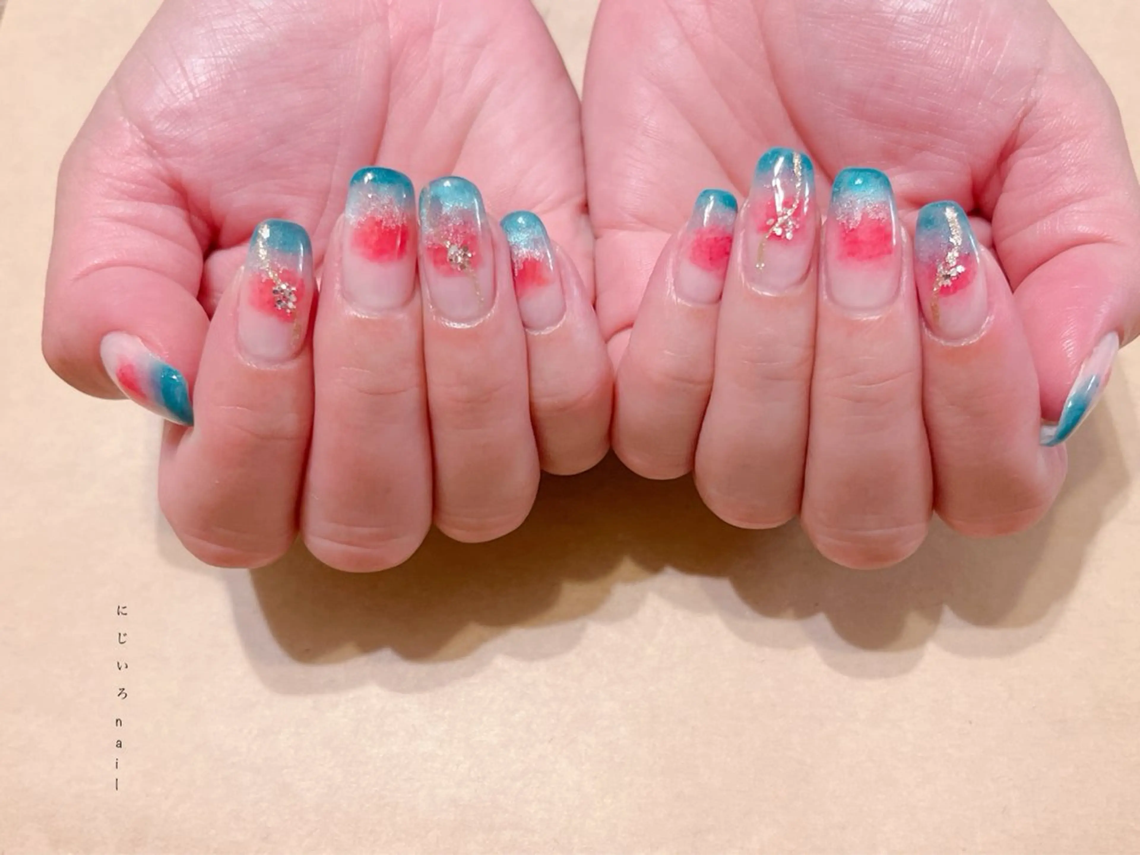 ネイル にじいろ nailのネイルデザイン