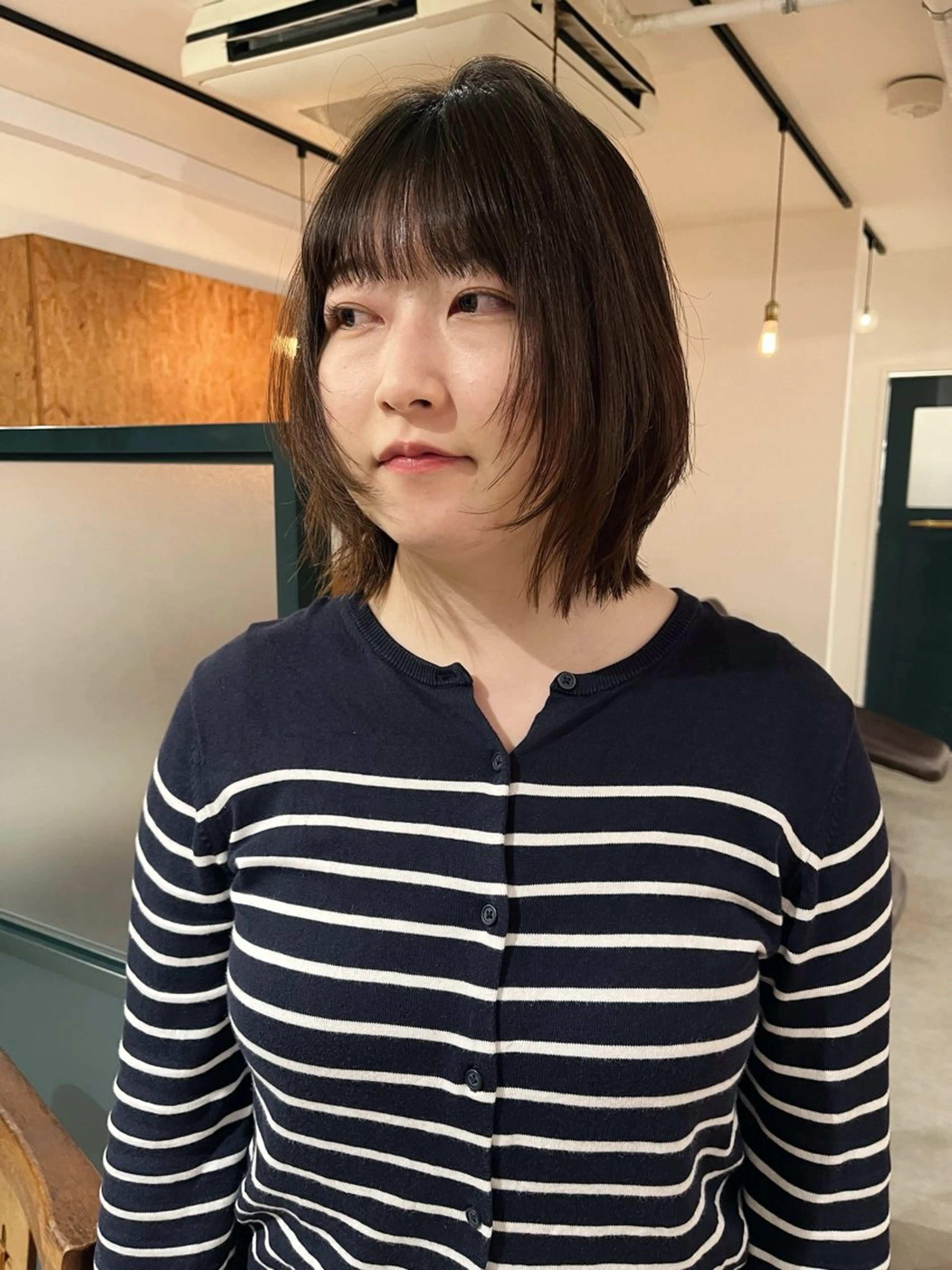 ミディアム カット 暖色/パーマ 🌼クニトウメイのヘアスタイル