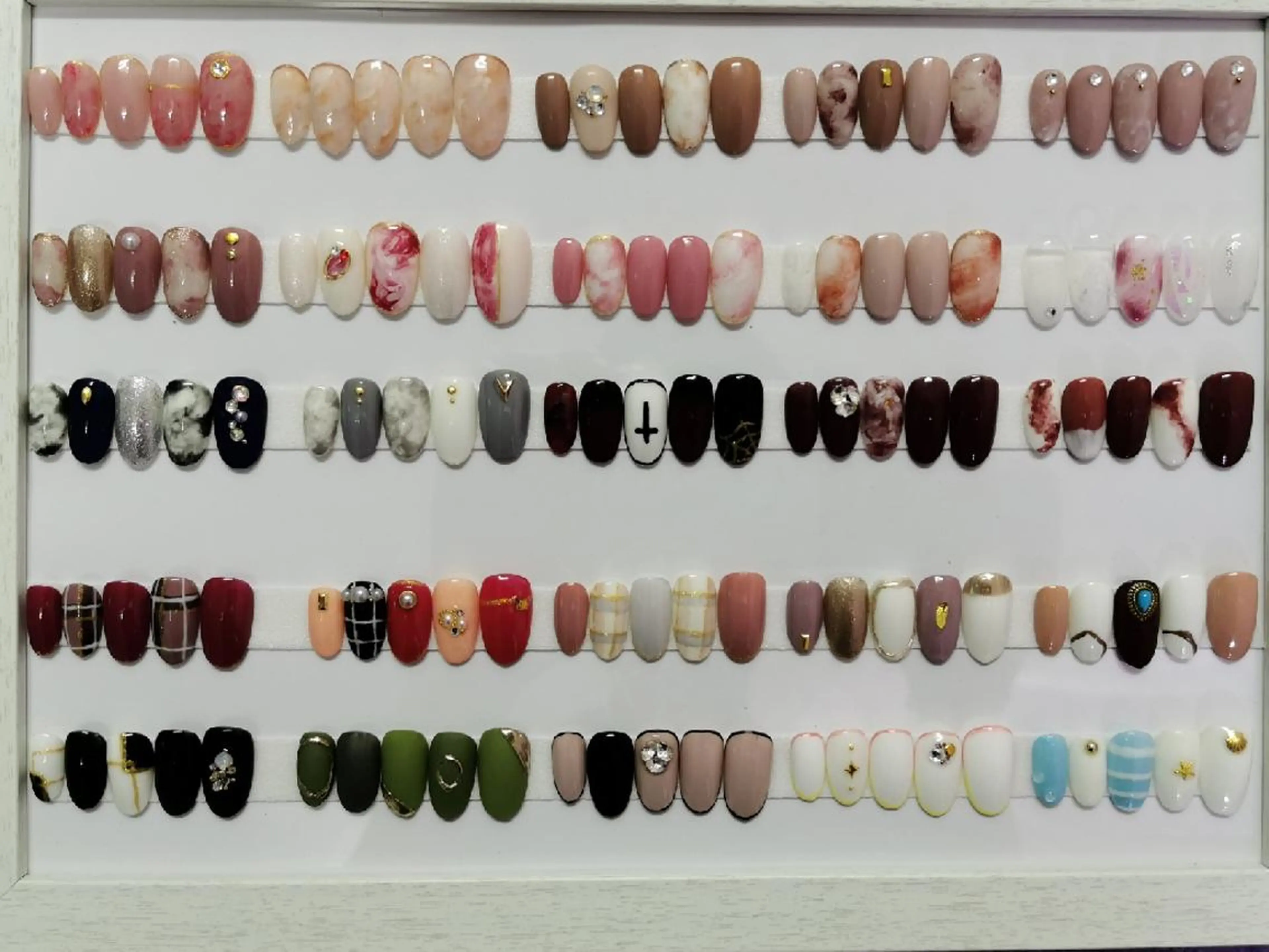 ネイル ハンドネイル 上福岡 らんらんのネイルデザイン