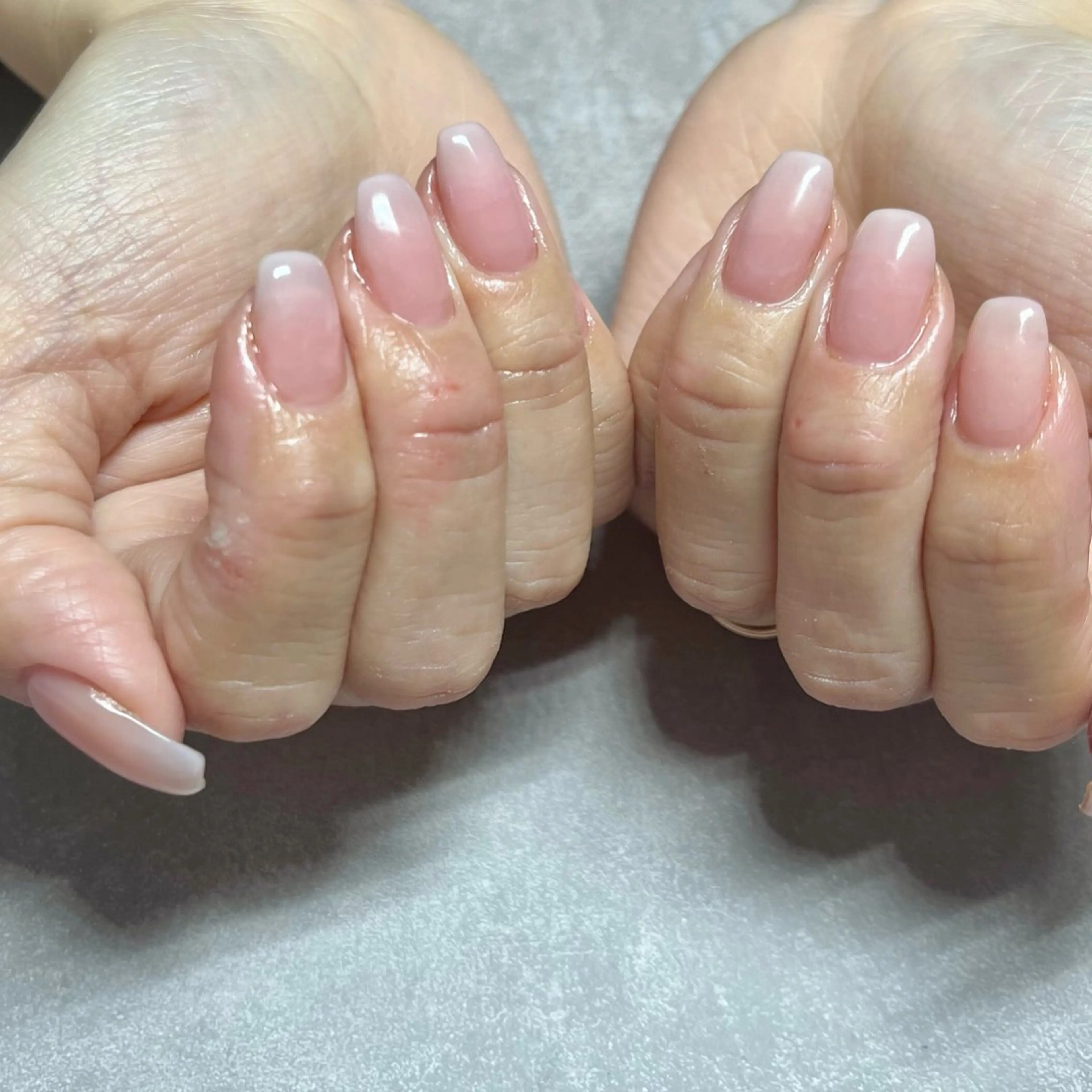 ネイル グラデーション ハンドネイル ネイルサロン kupuのネイルデザイン
