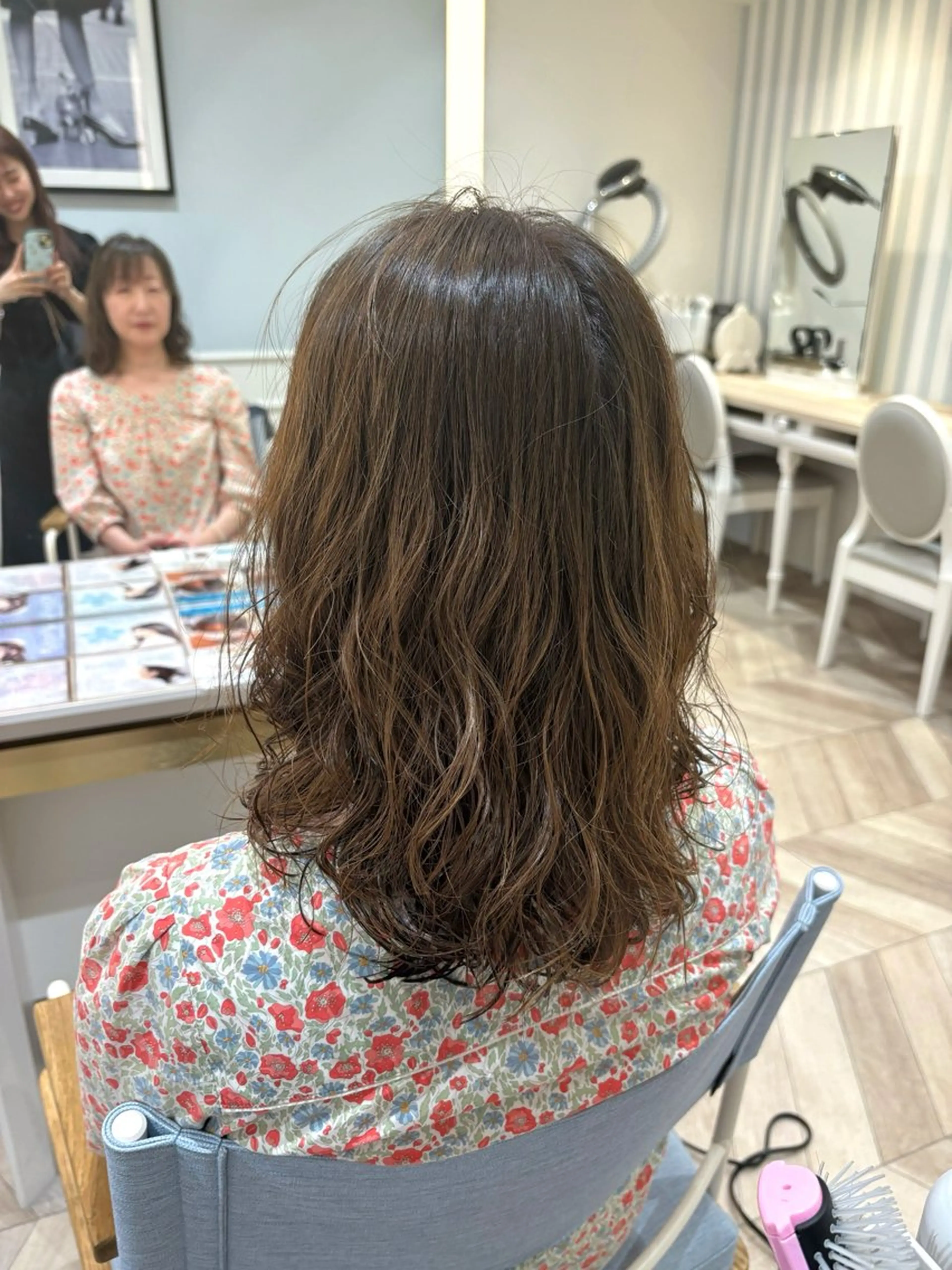 ロング パーマ 💐レイヤー/透明感 カラー💐智口彩香のヘアスタイル