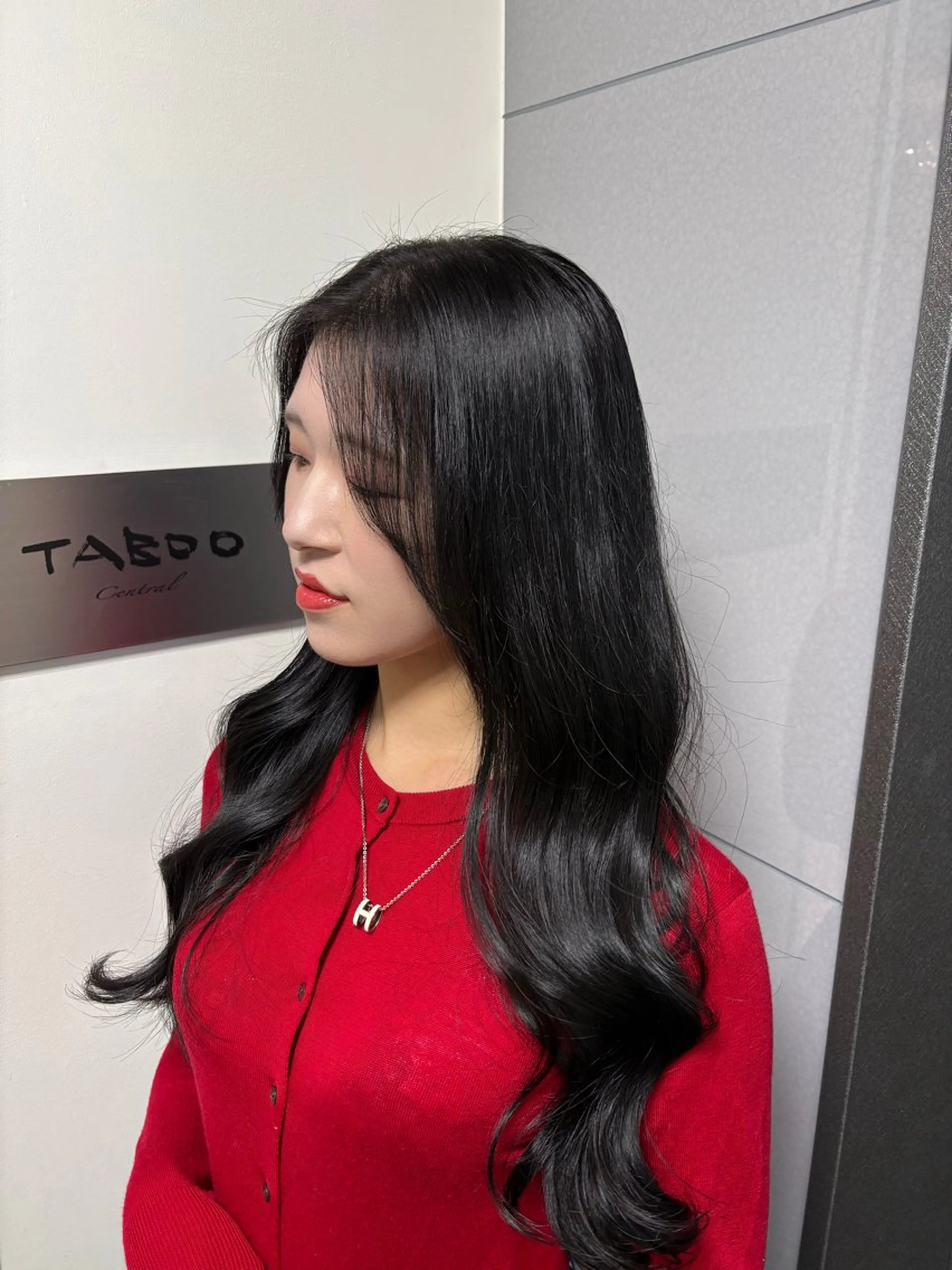 ロング カラー 黒髪 髪質改善 トリートメント ヘアカラー トリートメント ブリーチなしWカラー レイヤー/Rickyのヘアスタイル