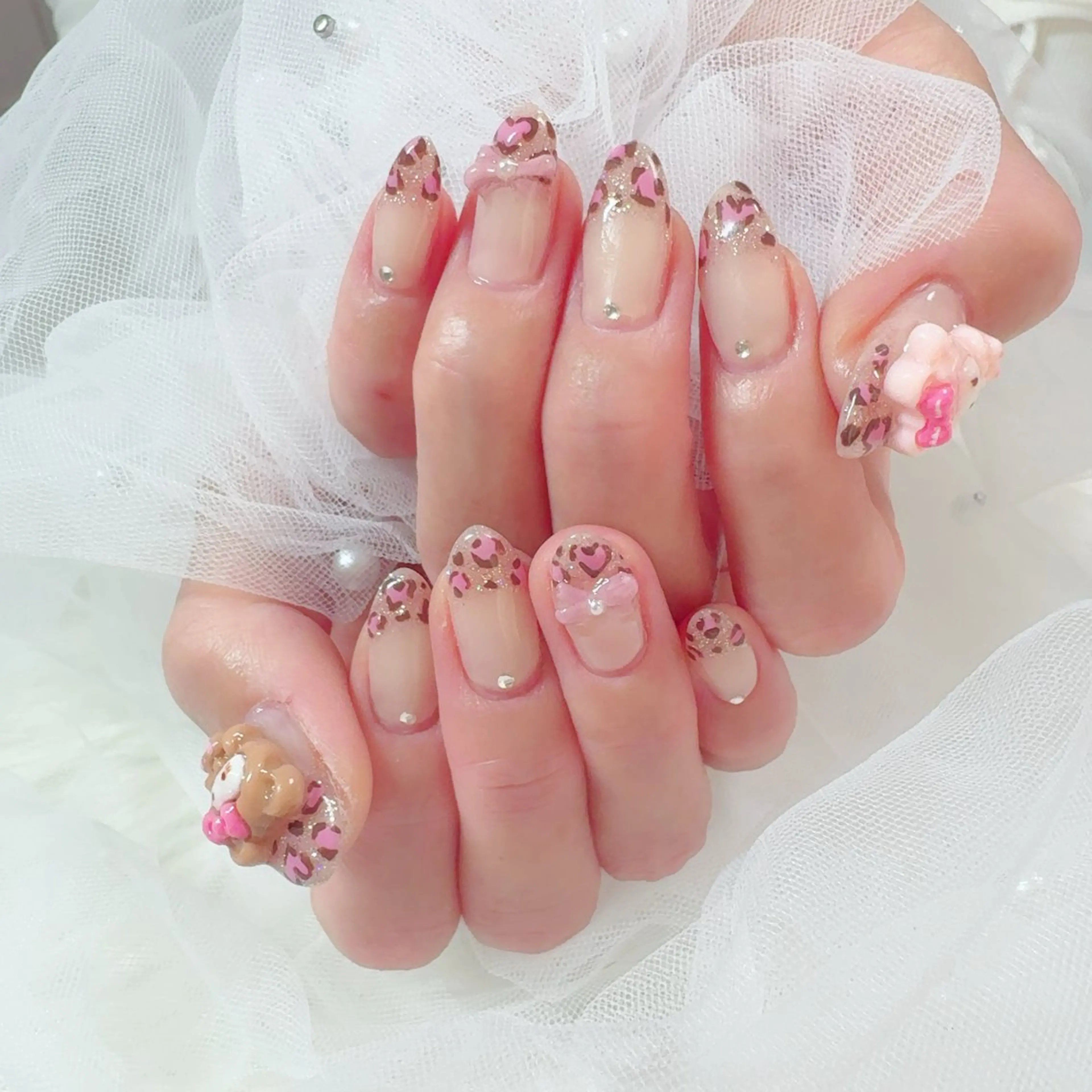 ネイル フレンチネイル マグネットネイル ピンク マジョリカ ブルーのネイルデザイン