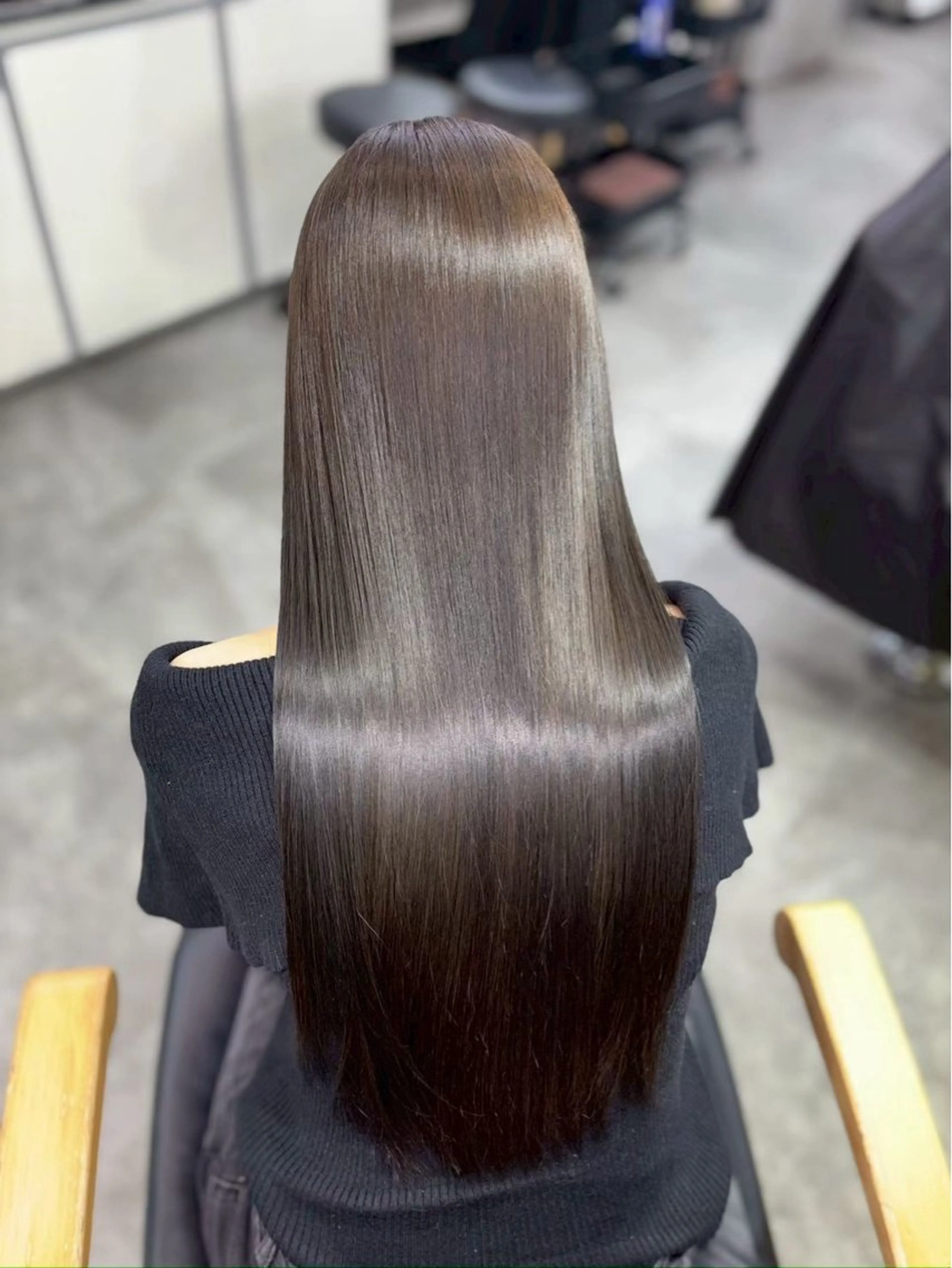 ロング カット ヘアカラー トリートメント ヘアセット 美髪/髪質改善 レイヤー/透けカラーのヘアスタイル