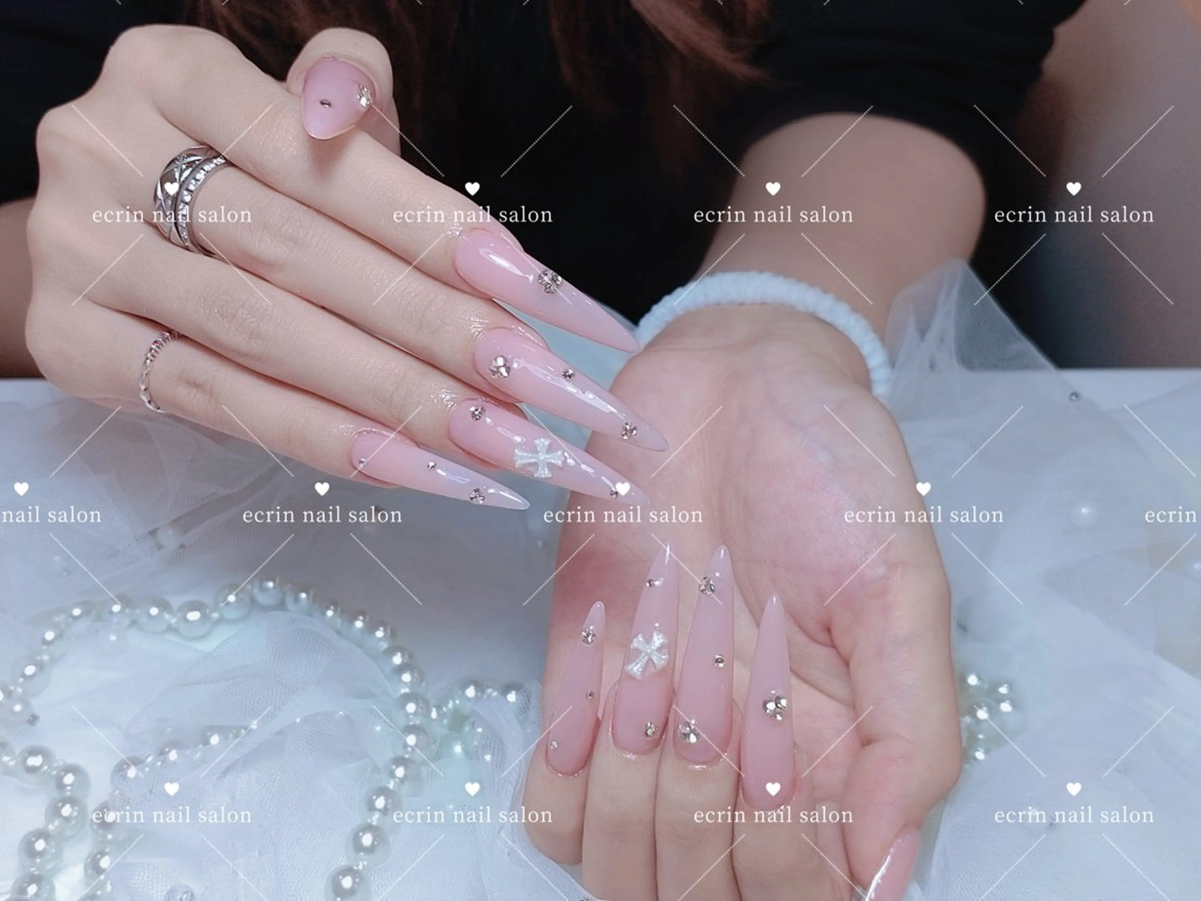 ネイル ジェルネイル キラキラネイル ロングネイル パラジェル ネイルチップ ハンドネイル ハンドケア ecrin nail salon錦糸町のネイルデザイン