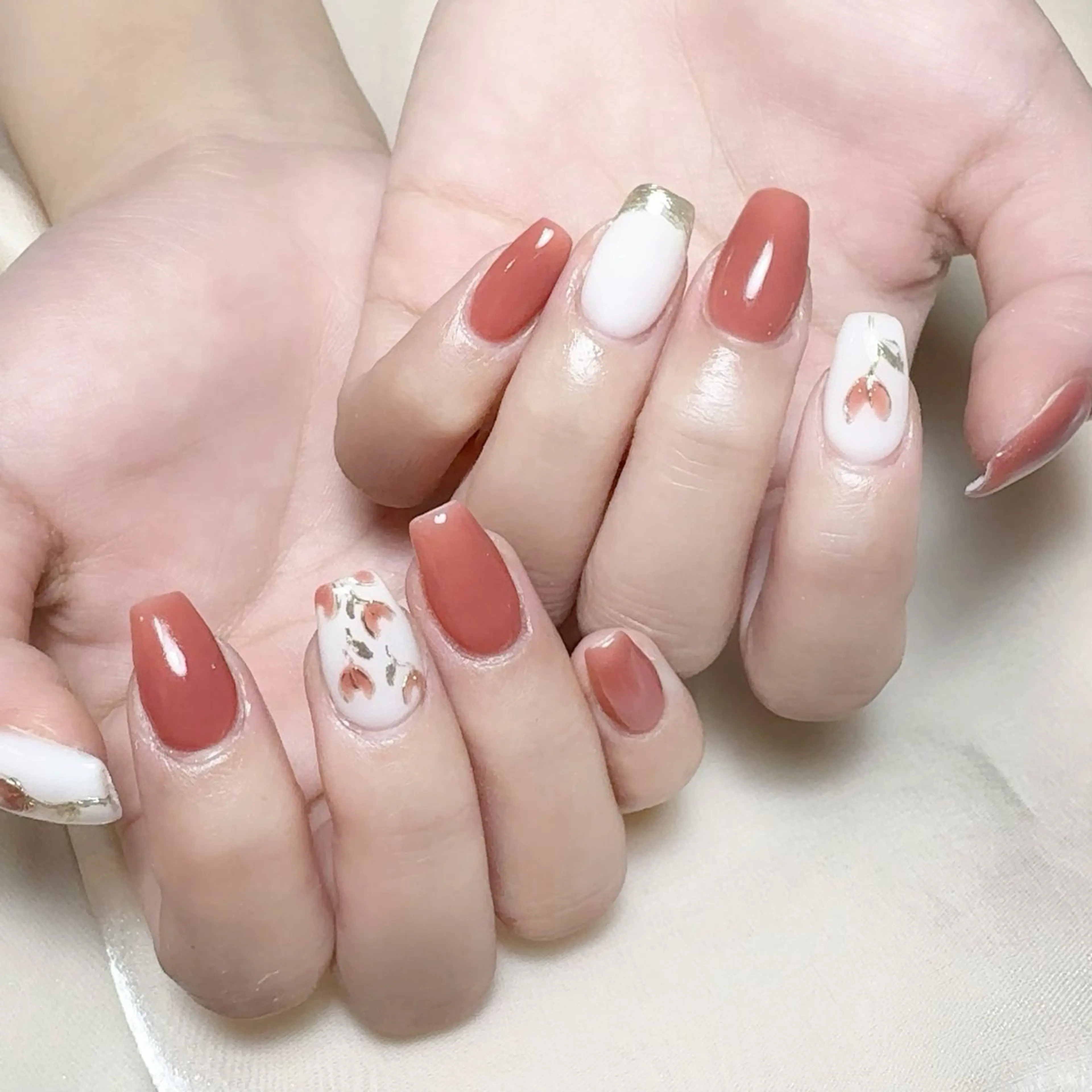 メンズ ネイル メンズ韓国風 アートネイル オーロラネイル ガーリー キラキラネイル Nail salon 木にいるのネイルデザイン