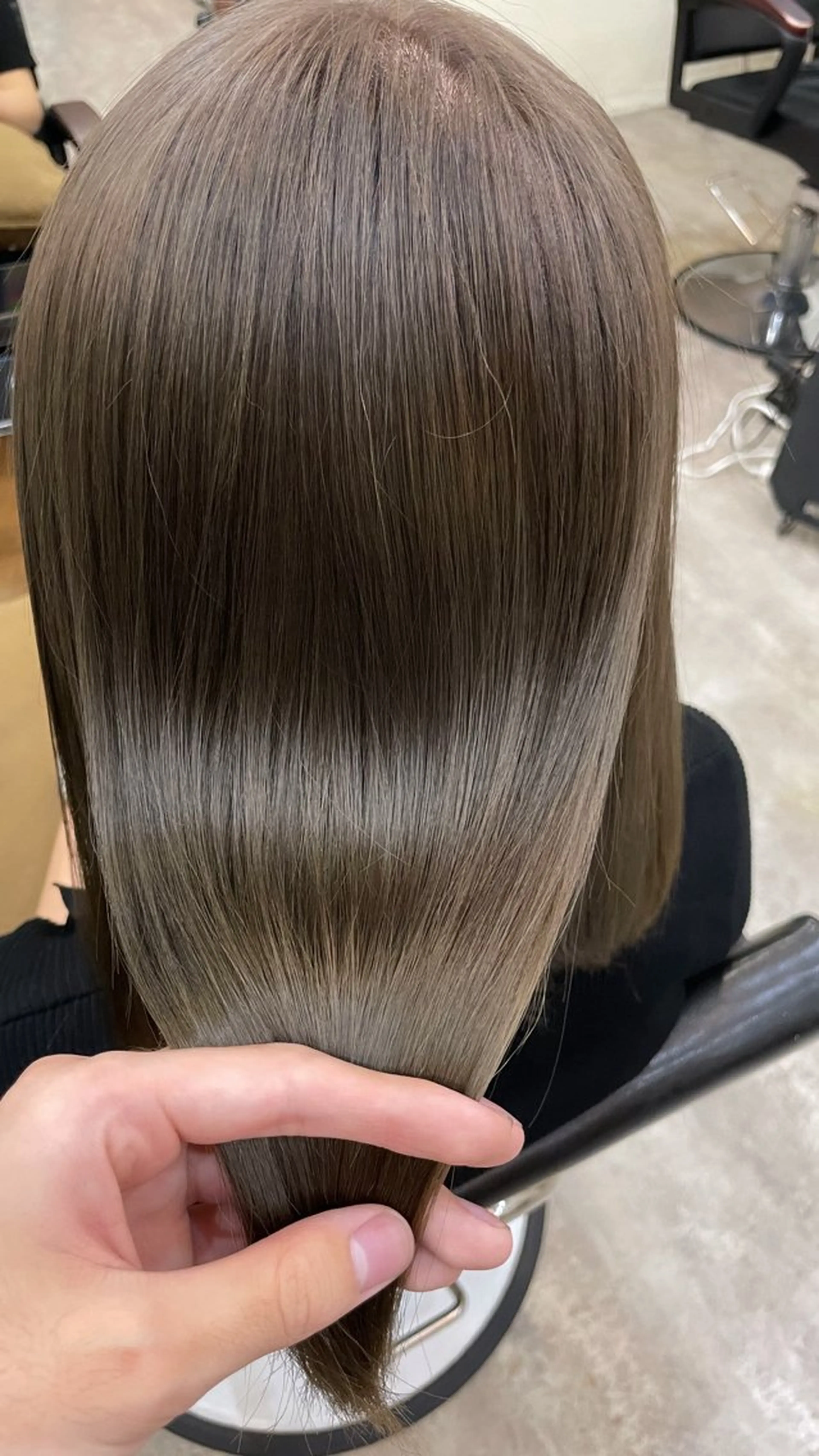 セミロング 🐾Kenta🐾✰ ブリーチカラー✰のヘアスタイル