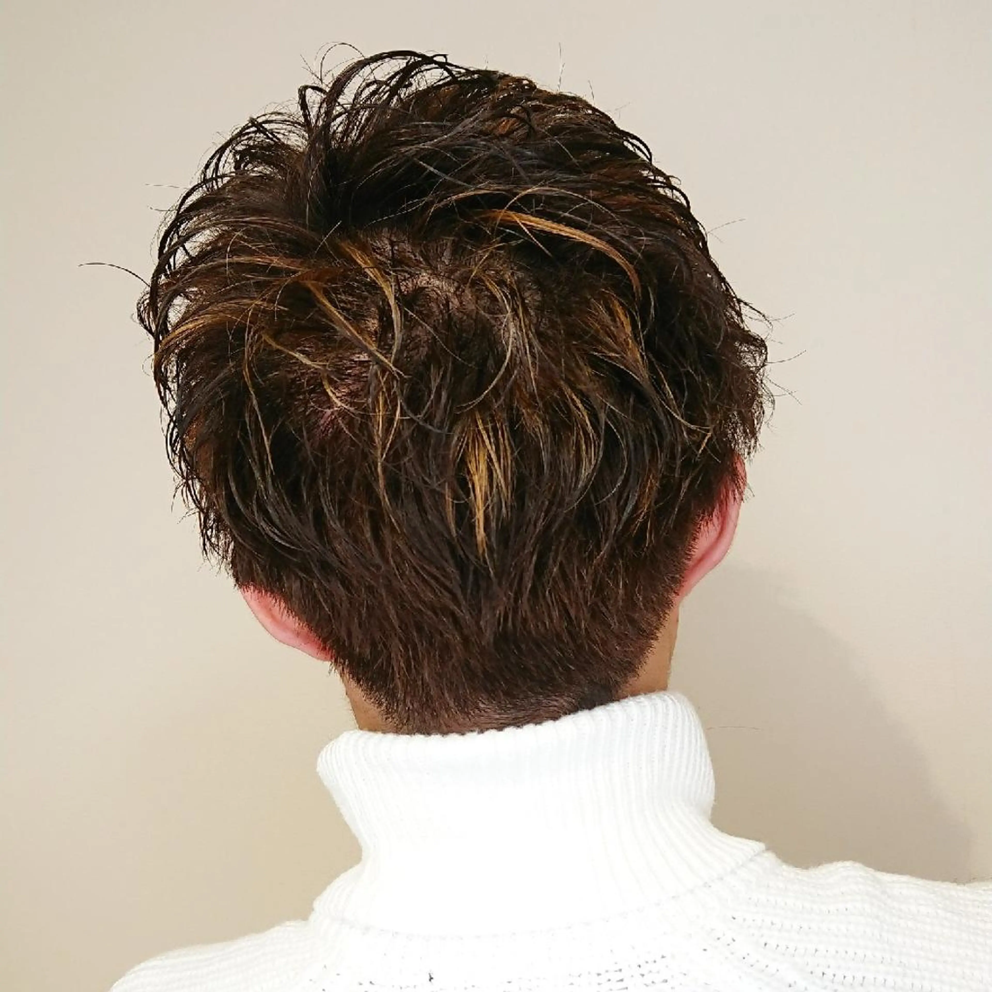 メンズ カラー パーマ カット ヘアカラー ブリーチ/ヘアケア/ 艶髪/イギチハルのヘアスタイル