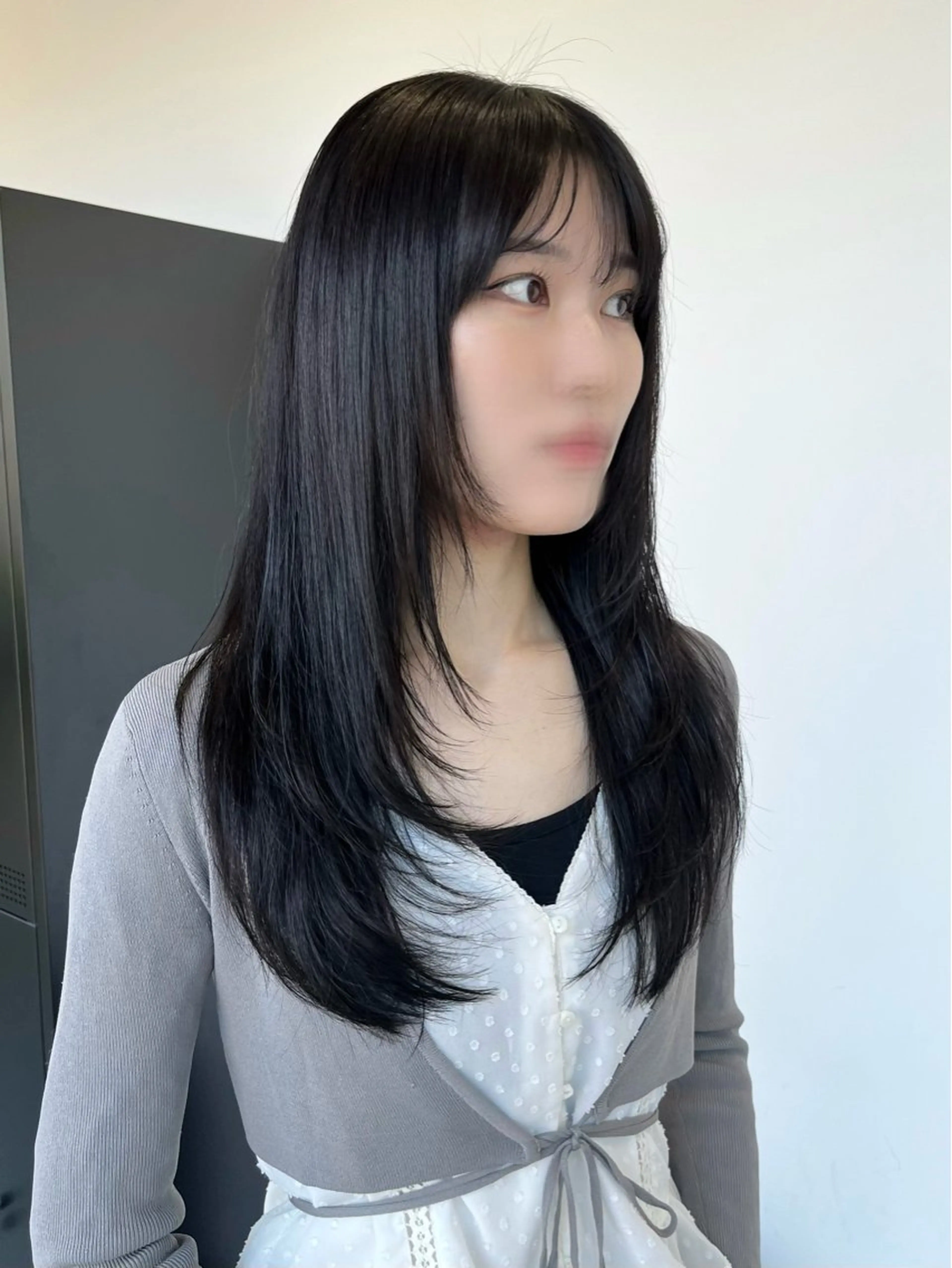 韓国レイヤーカット＋ワンカラーの写真