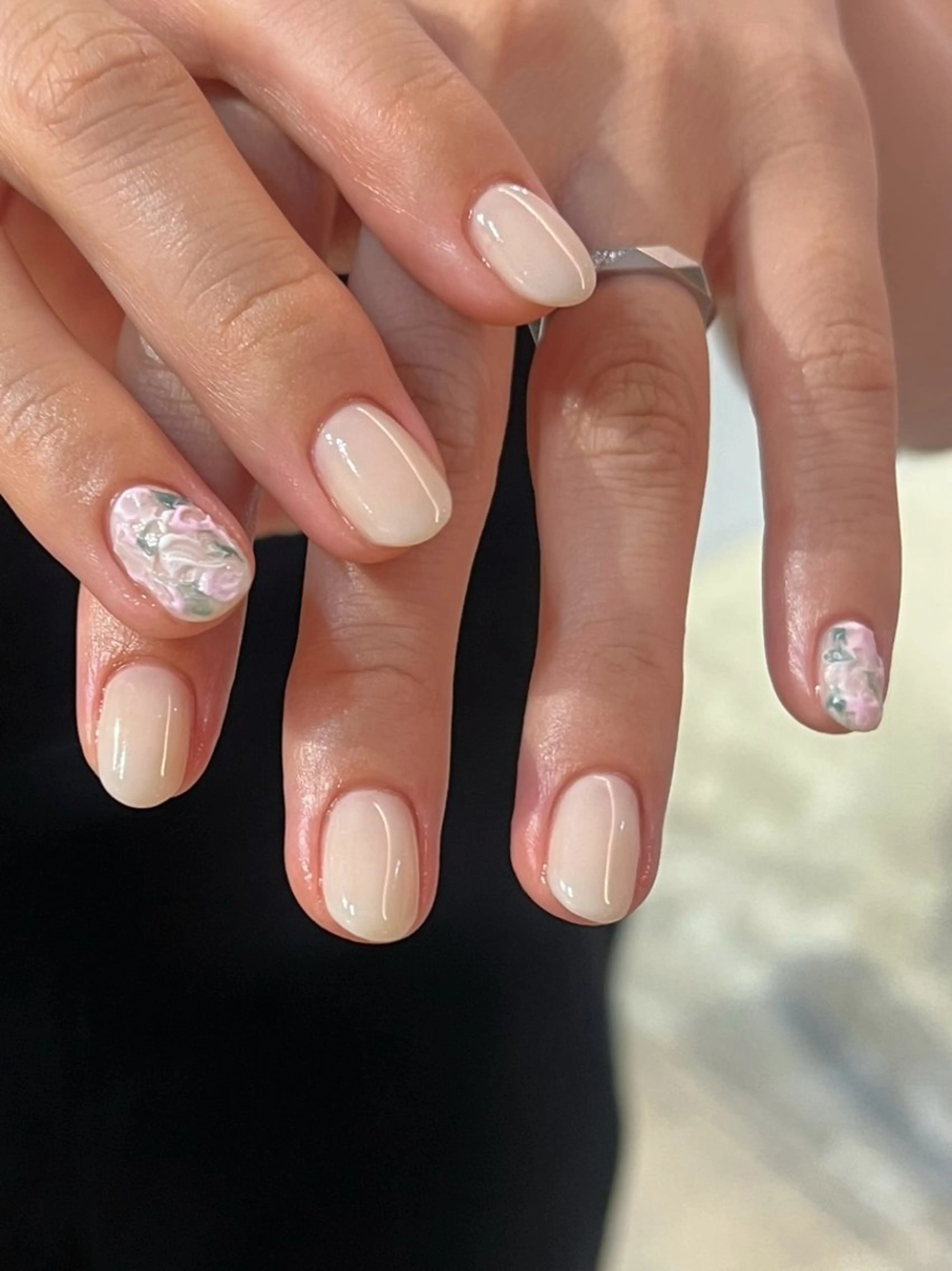 ネイル ハンドネイル yomu nail yuumiのネイルデザイン