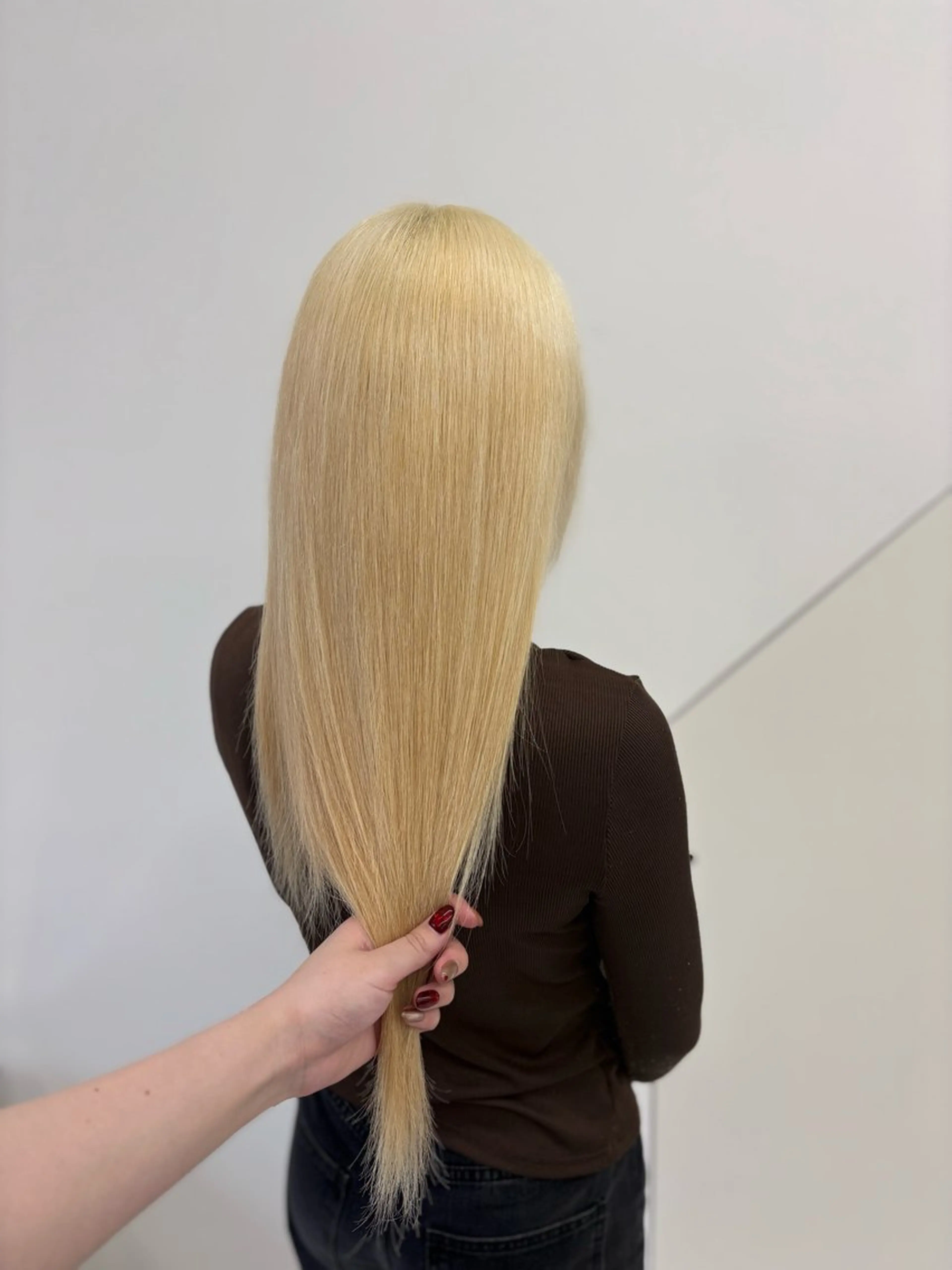 ロング ヘアカラー Haruna/河原町 ハイトーン🤍のヘアスタイル