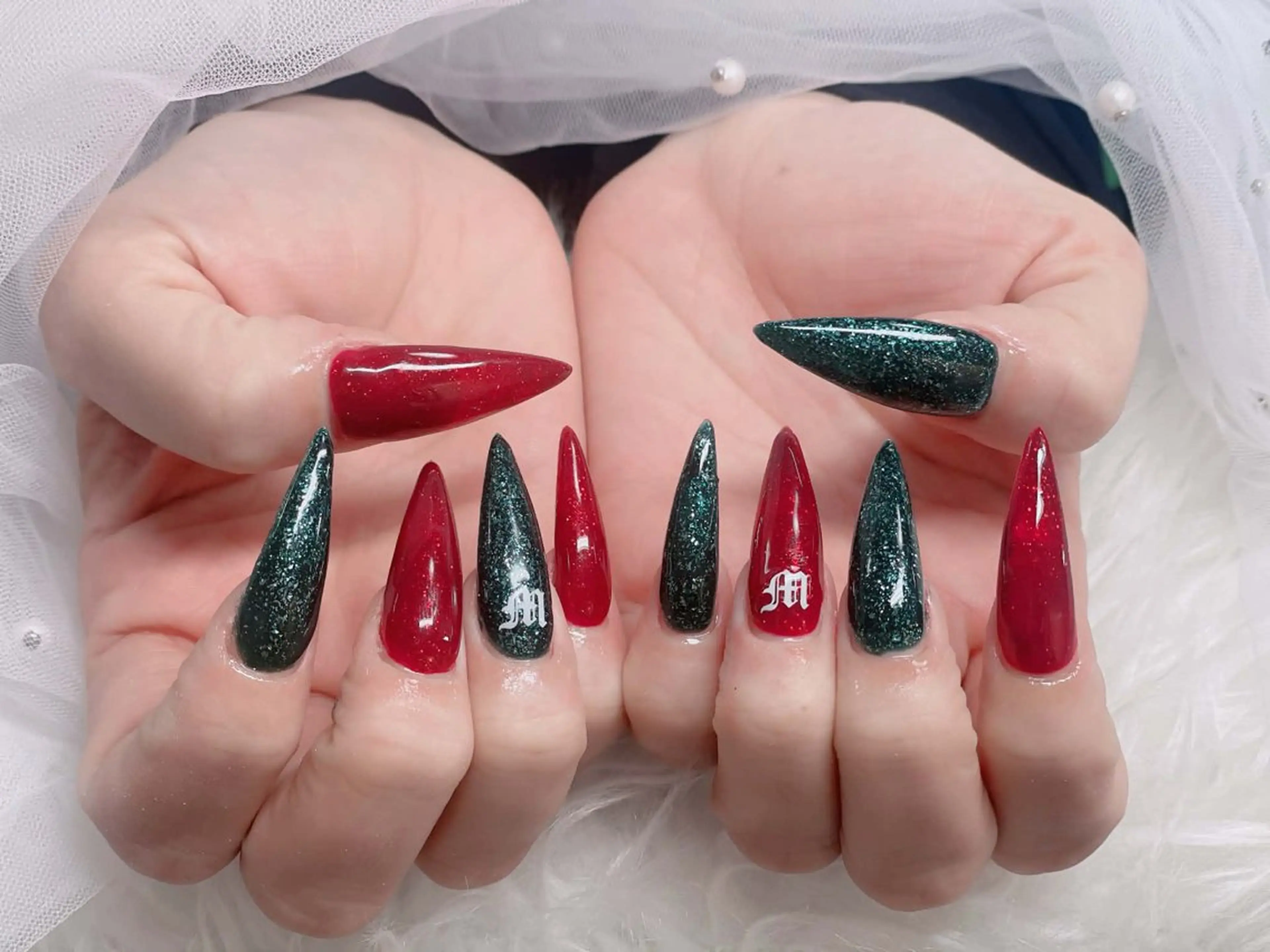 ネイル フレンチネイル ジェルネイル ガラスフレンチ ハロウィン ハート ハンドネイル H.baby Nail Salonのネイルデザイン