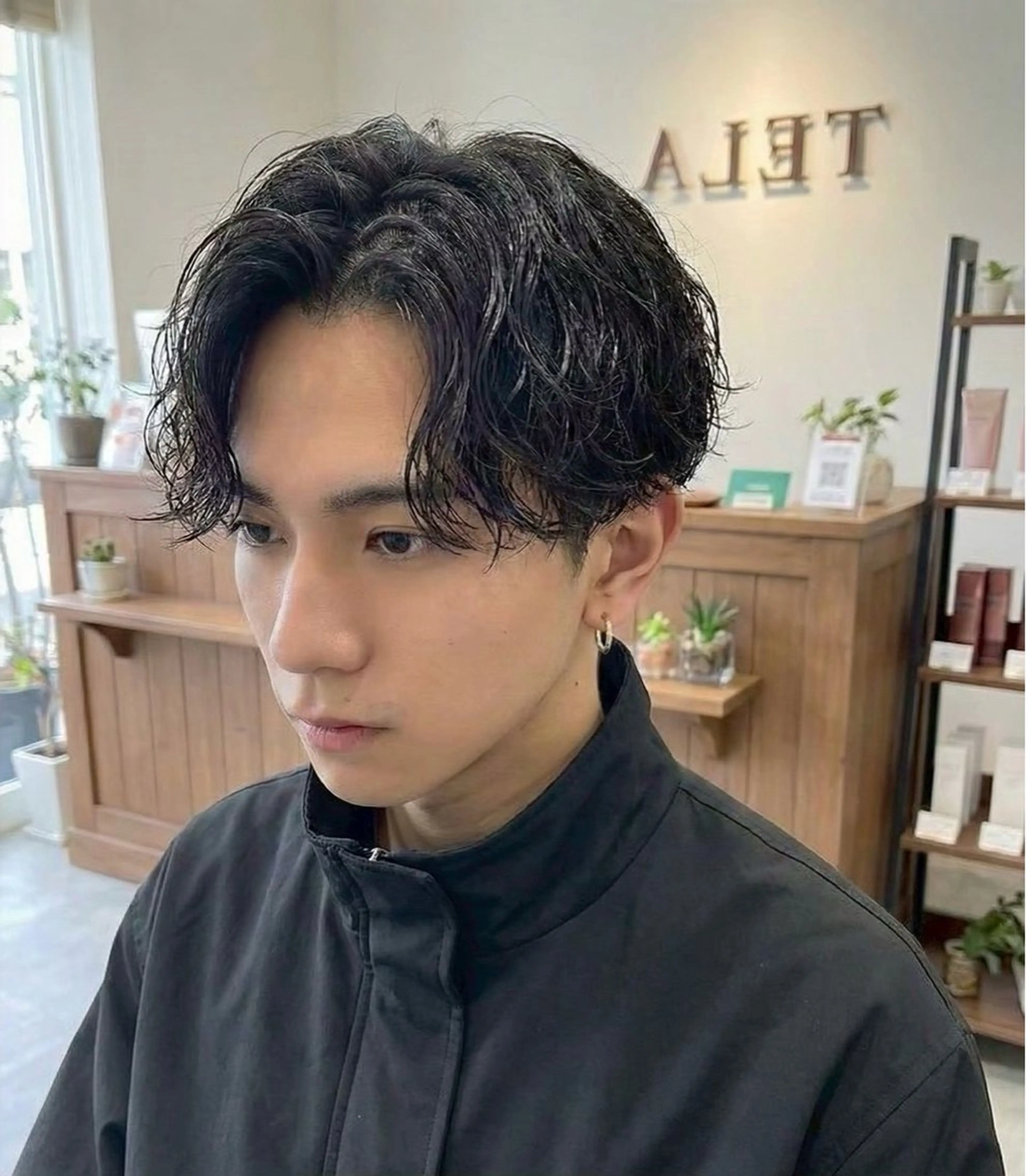 パーマ メンズ 戸澤 彪我のヘアスタイル