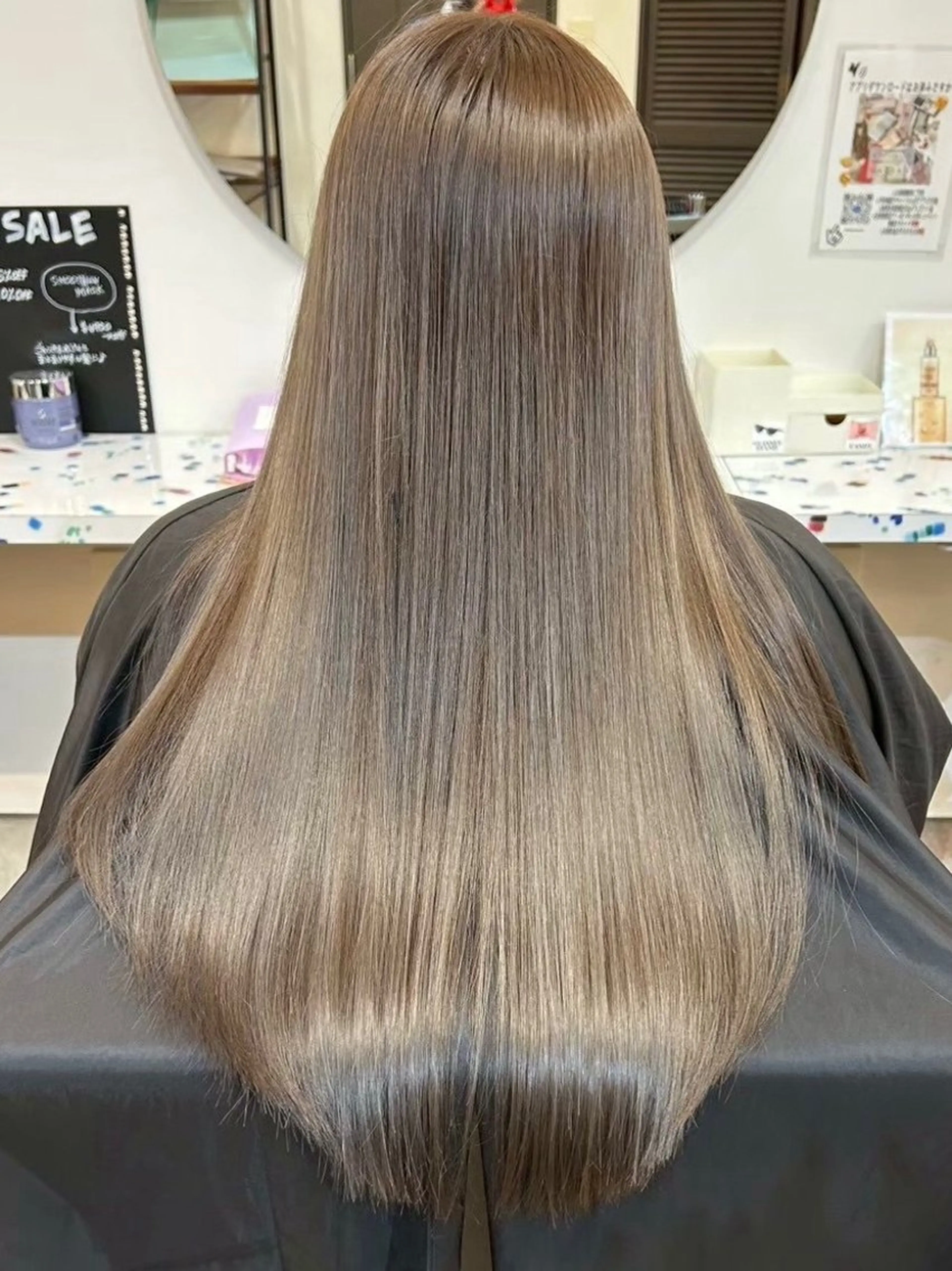カラー ヘアカラー LUCK モミジのヘアスタイル