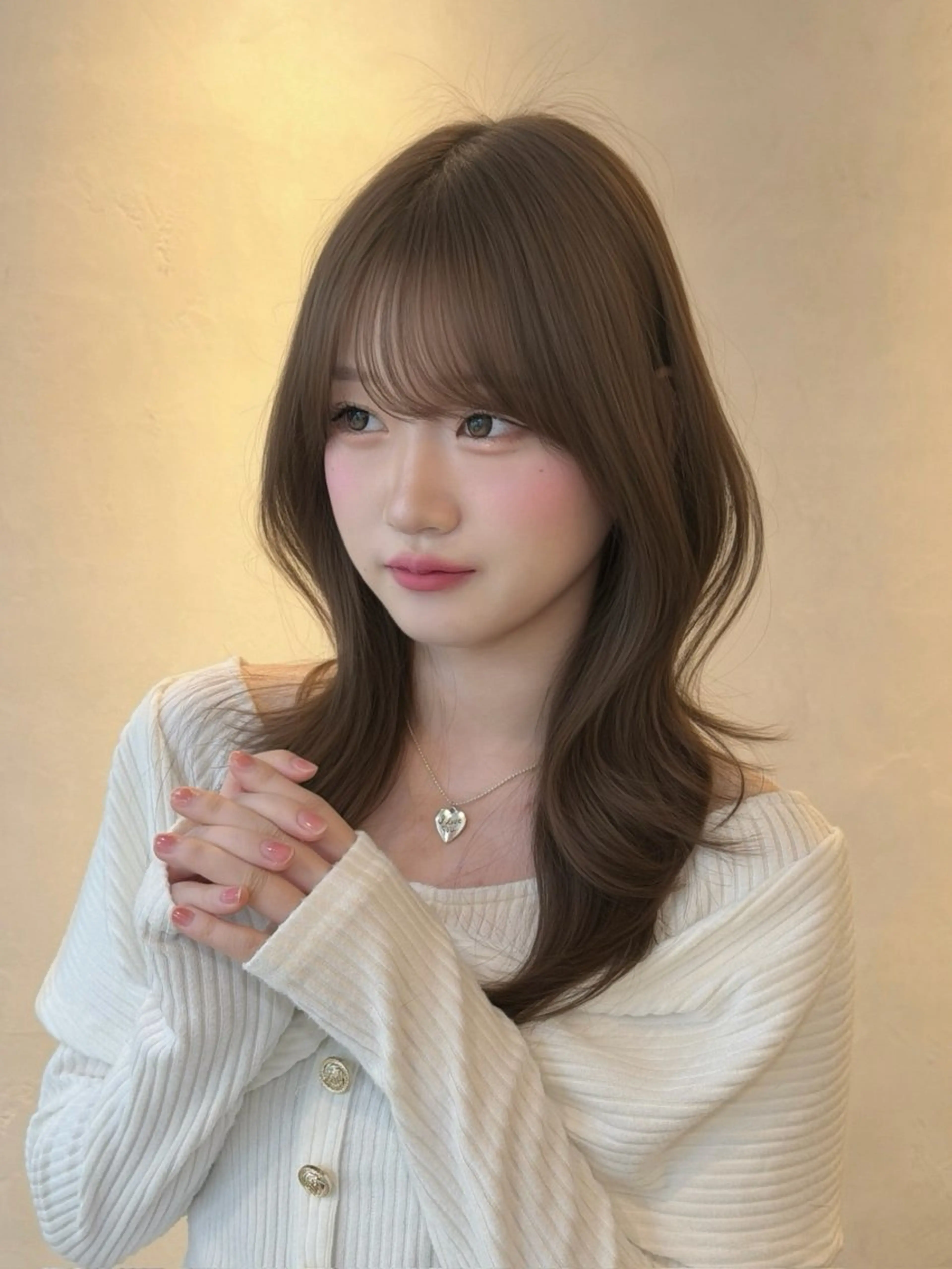 セミロング ハイレイヤー レイヤーカット 森下 颯太のヘアスタイル