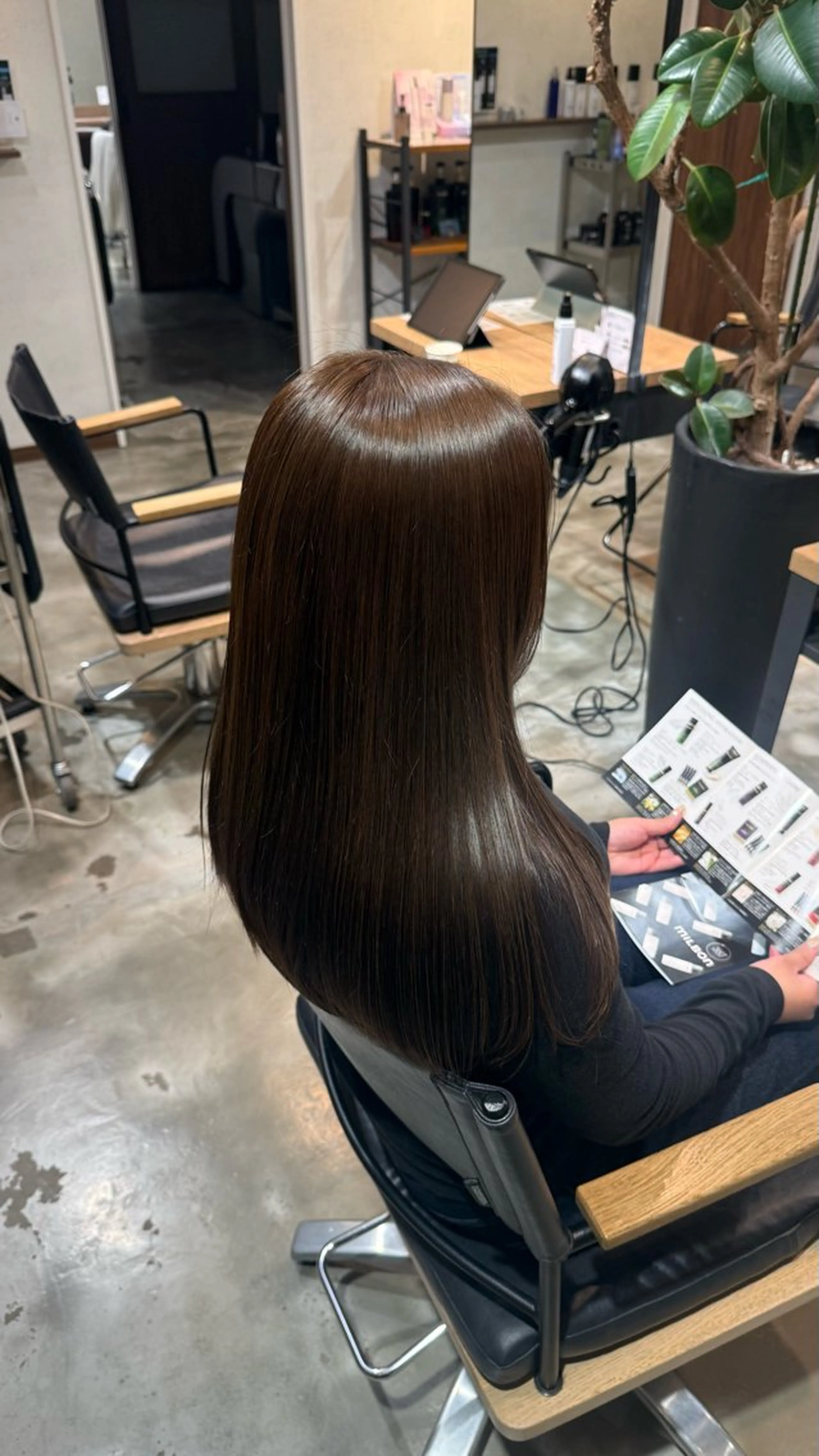 カラー カラーモデル募集中 /江利川紫音のヘアスタイル