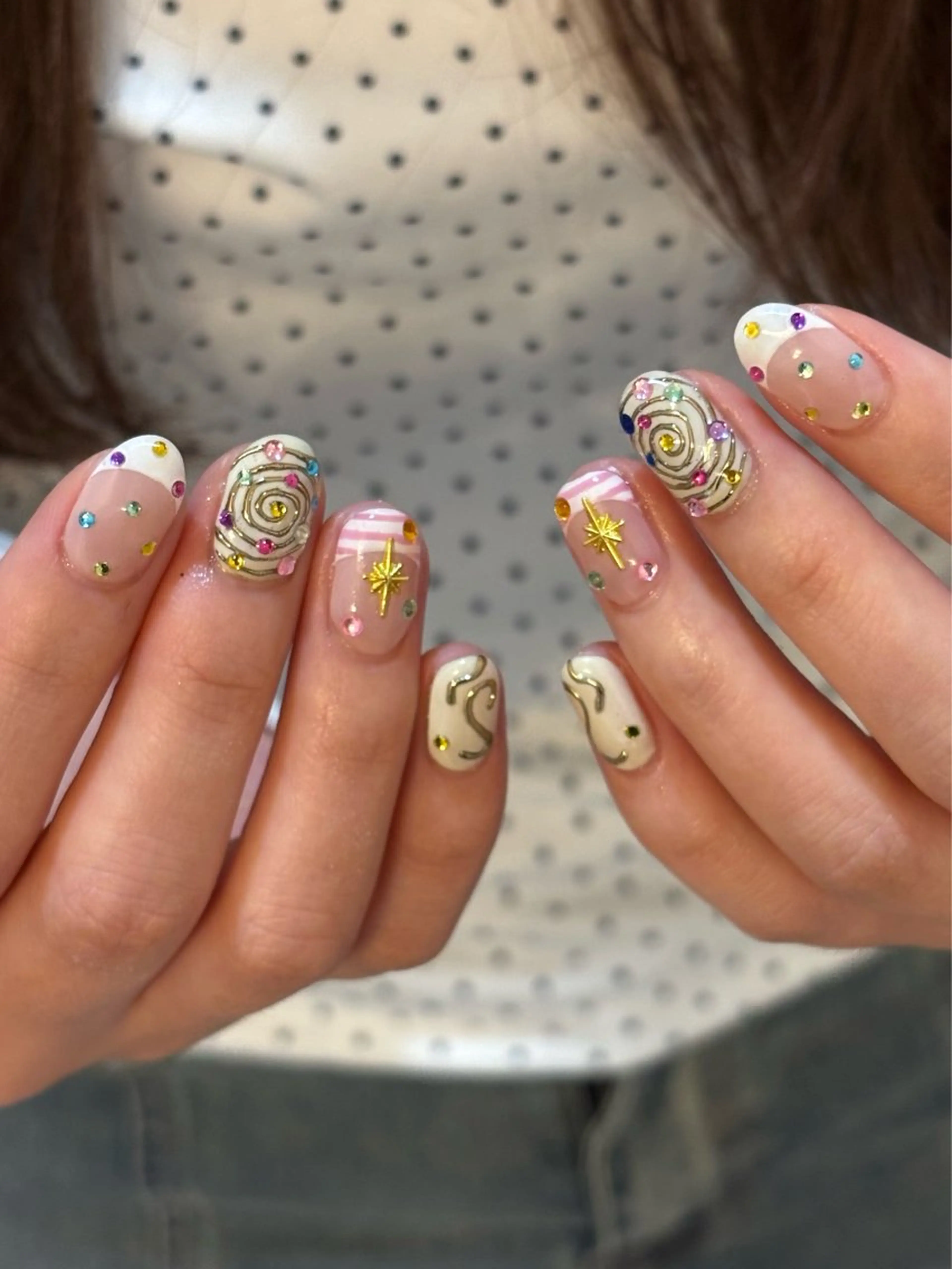 ネイル ハンドネイル mimi 高石桃朱のネイルデザイン