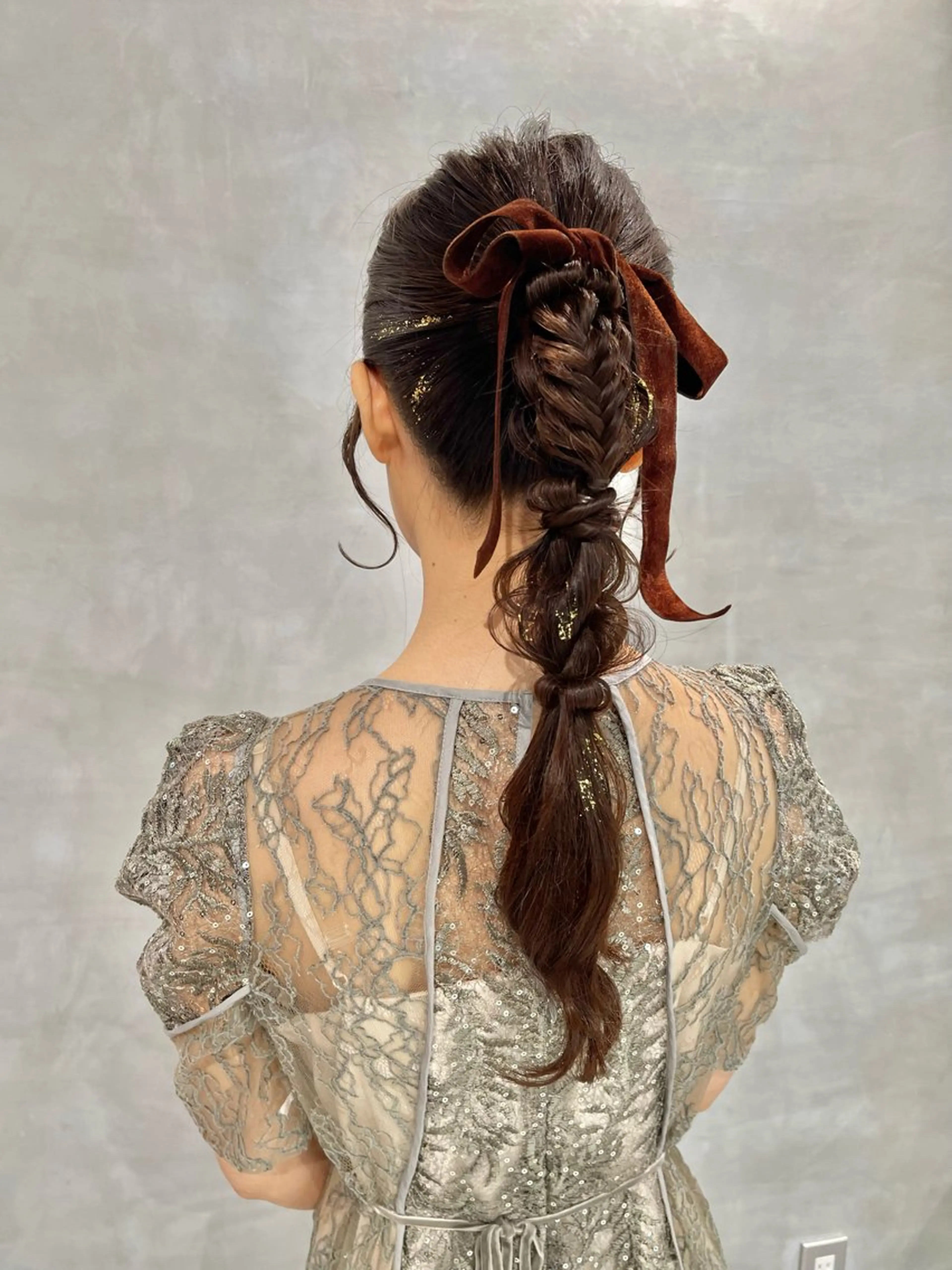 ヘアアレンジ ポニーテール 結婚式・ブライダル 卒業式のヘアスタイル ヘアセット charm《銀座》 ヘアセット/縮毛矯正のヘアスタイル