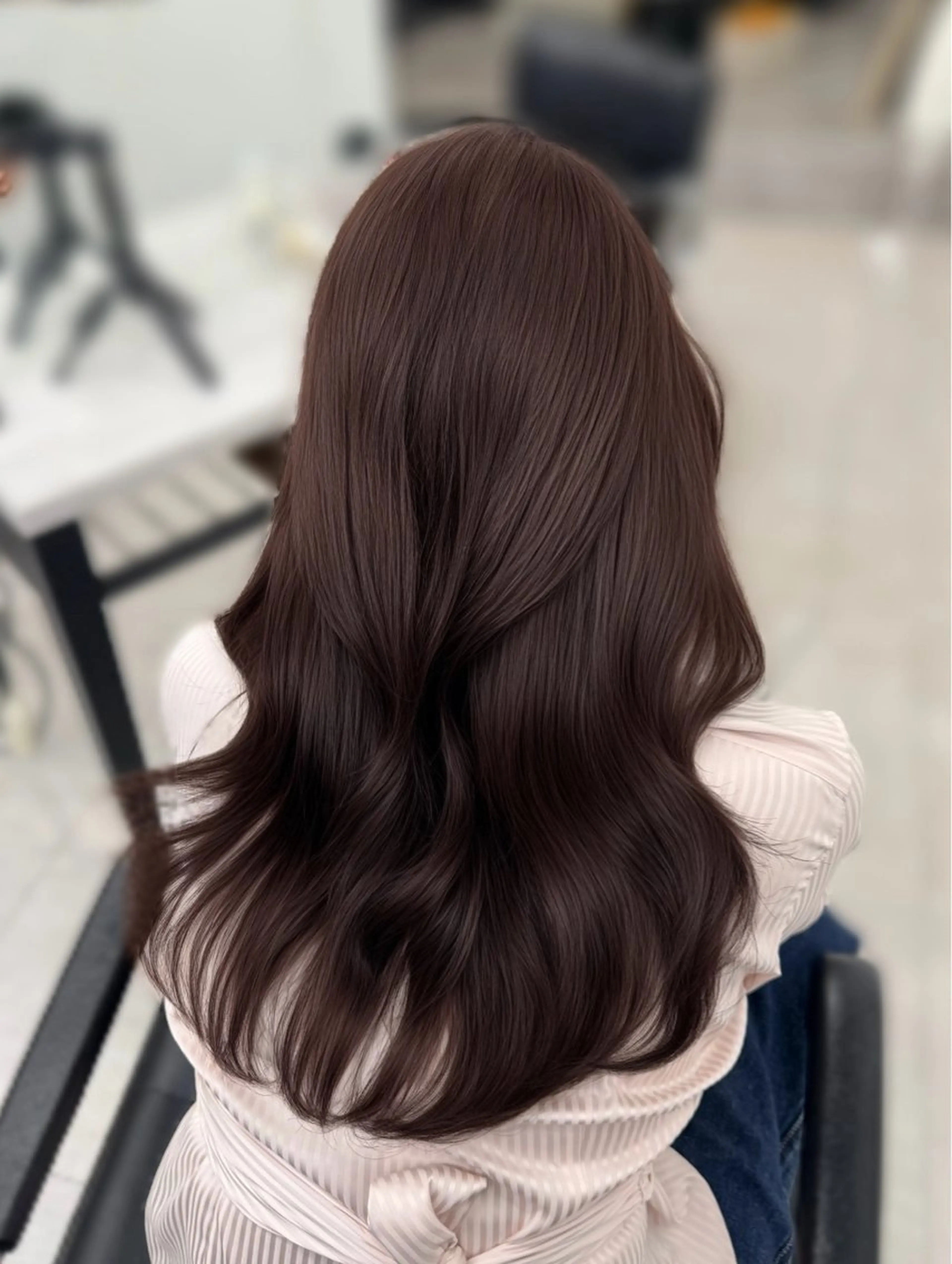 ロング 顔まわりレイヤー 顔周りカット ハッシュカット 髪質改善 韓国風ヘア 柴田 颯のヘアスタイル