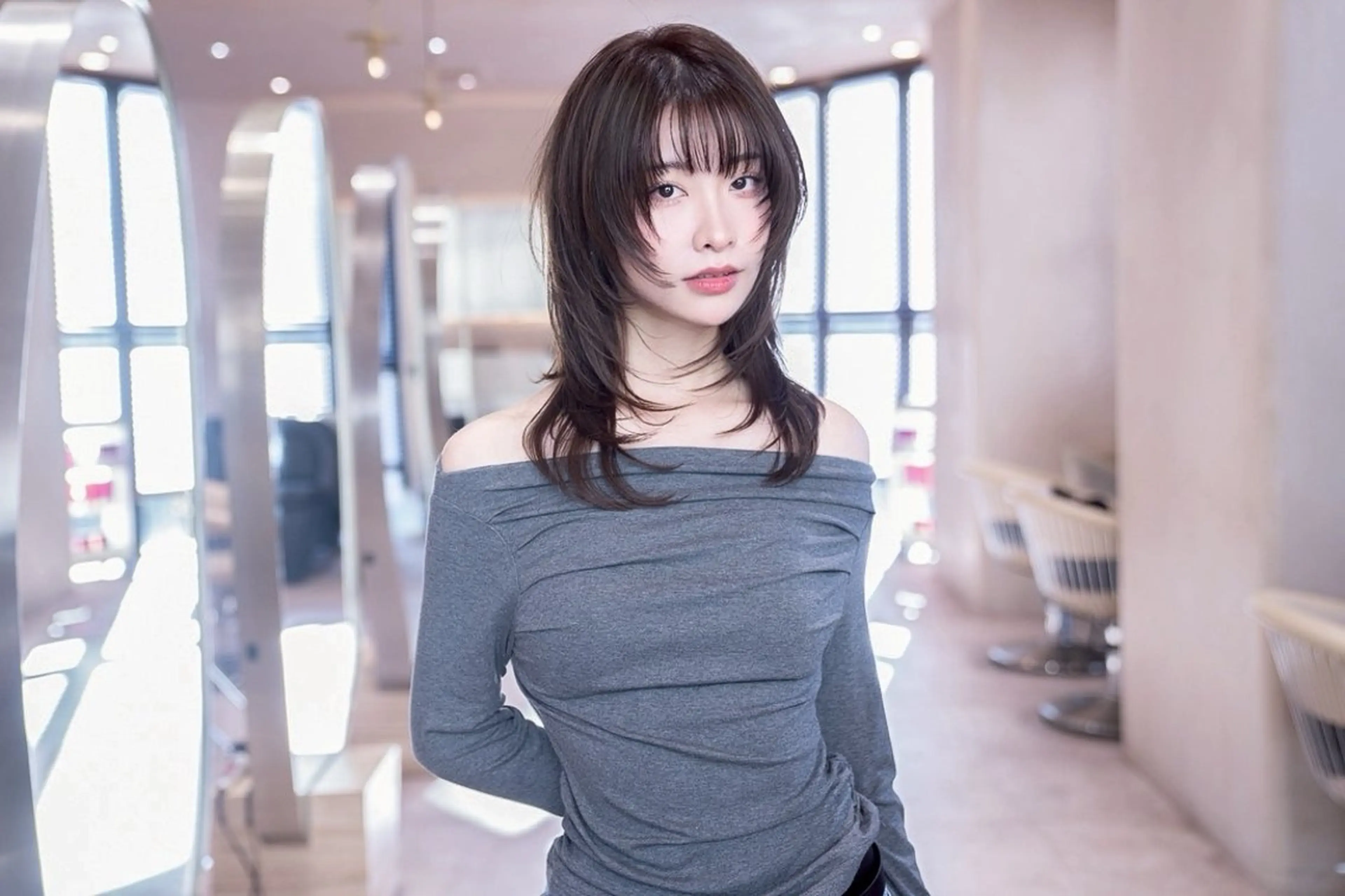 ロング カラー 透明感カラー ハッシュカット レイヤーカット 新宿/美容師× ヘアメイク SAYAのヘアスタイル