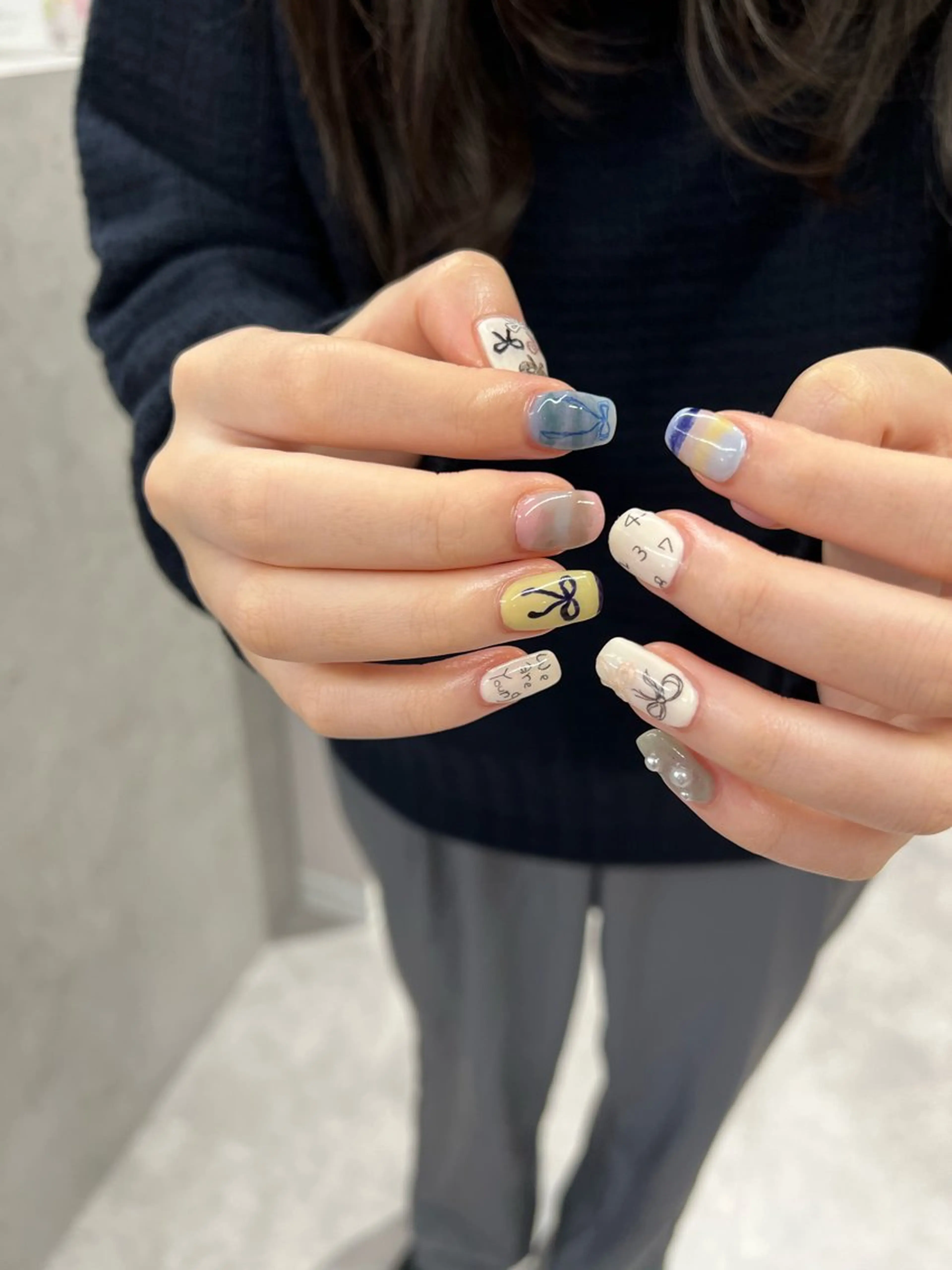 ネイル フラッシュネイル ジェルネイル 韓国ネイル 持ち込み ニュアンスネイル ハンドネイル ハンドケア Bana_ Nailのネイルデザイン