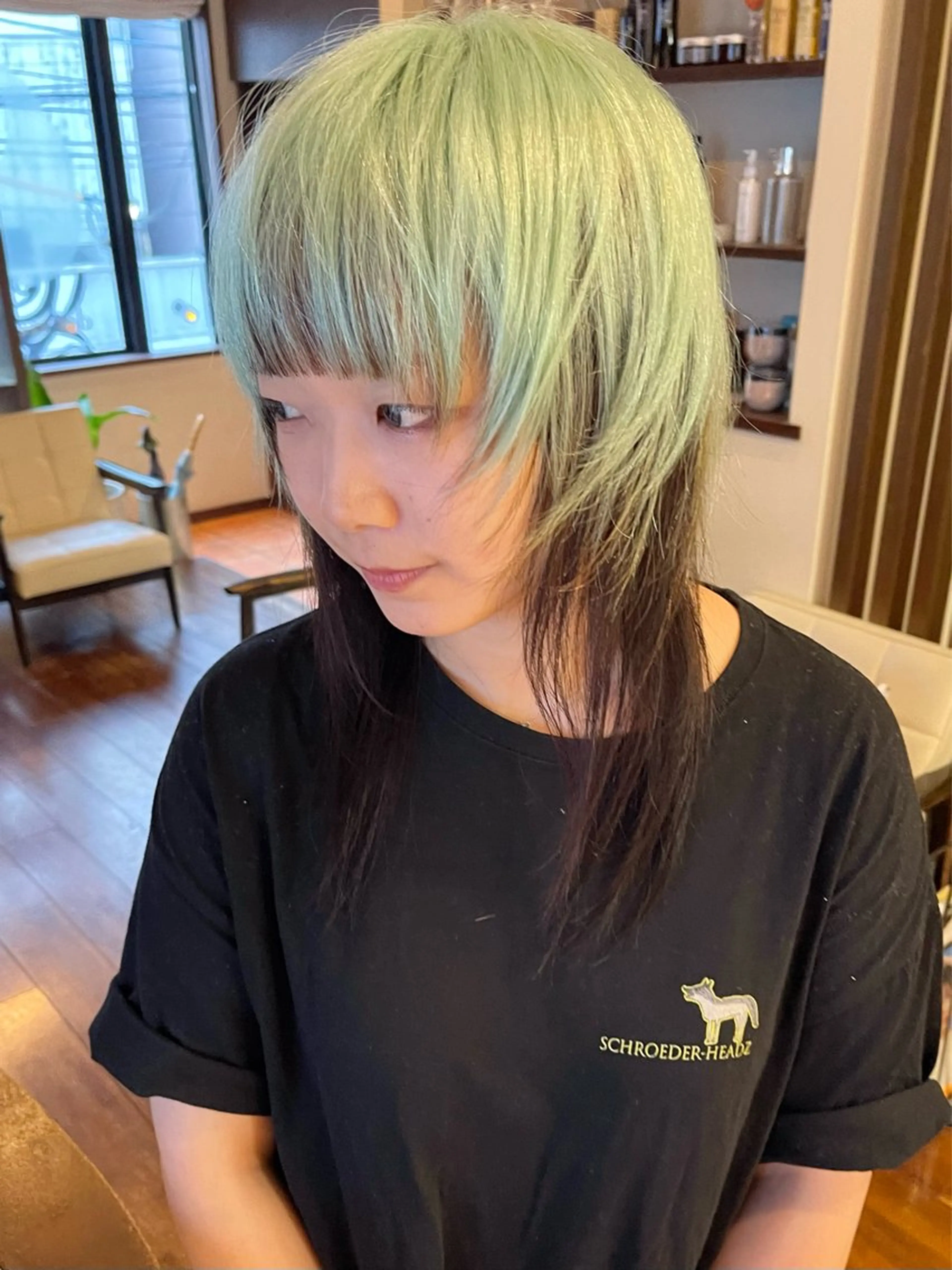 ミディアム カラー ミント カット ヘアカラー トリートメント 田室 和幸のヘアスタイル