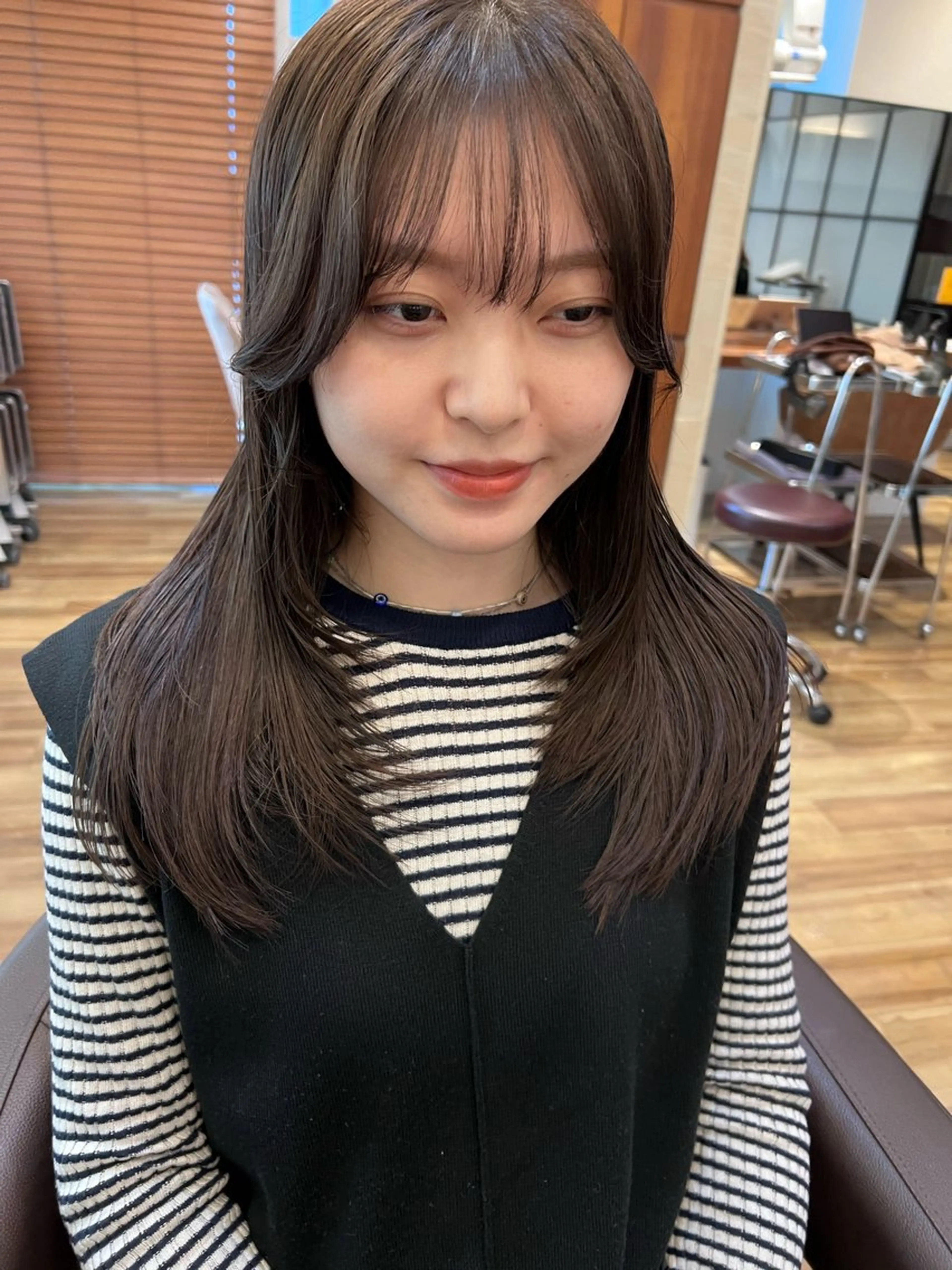 セミロング カラー カット ヘアカラー トリートメント しみず さくら🌸のヘアスタイル