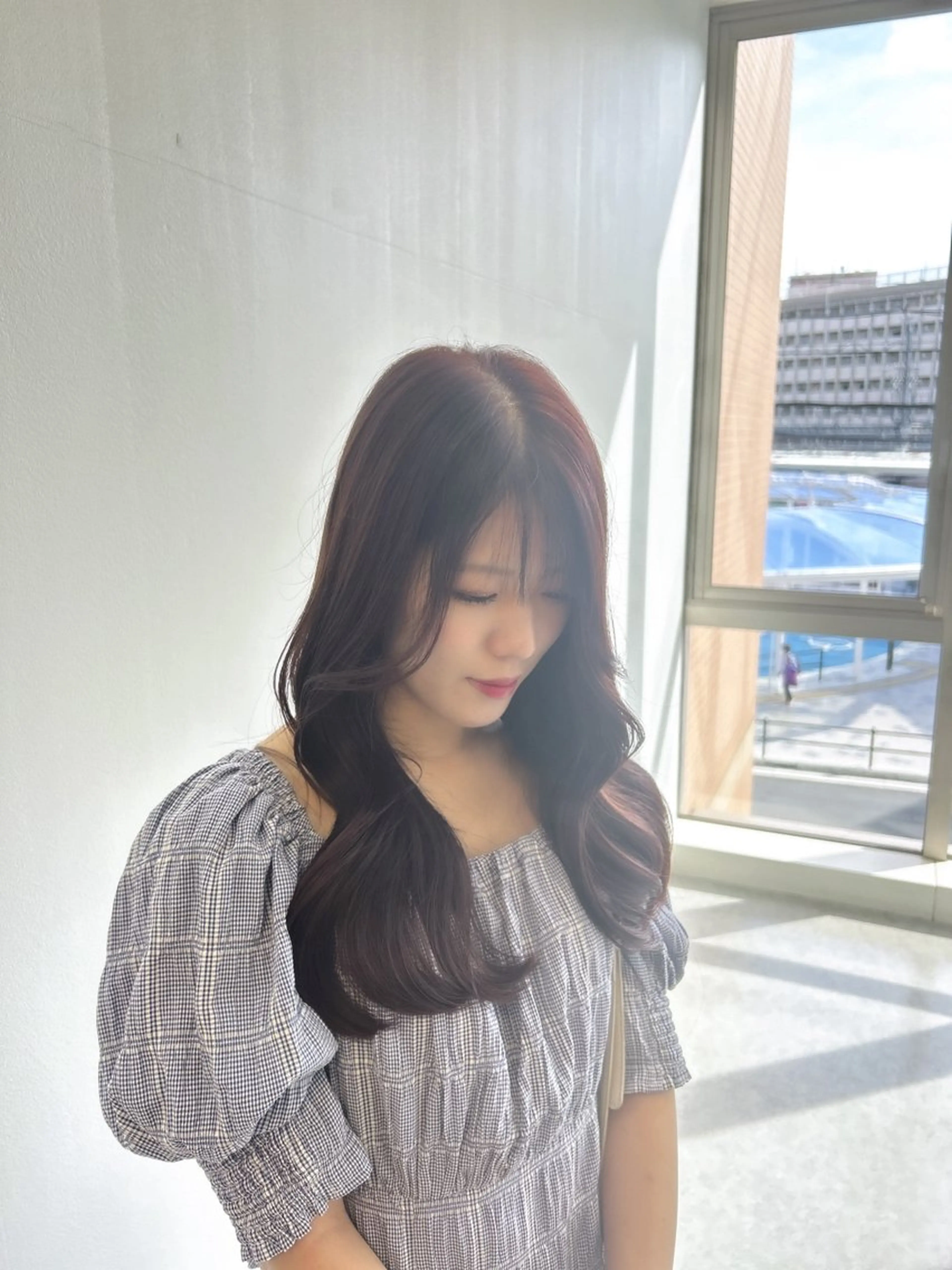 ロング 透明感カラー☁️岩永 侑奈のヘアスタイル