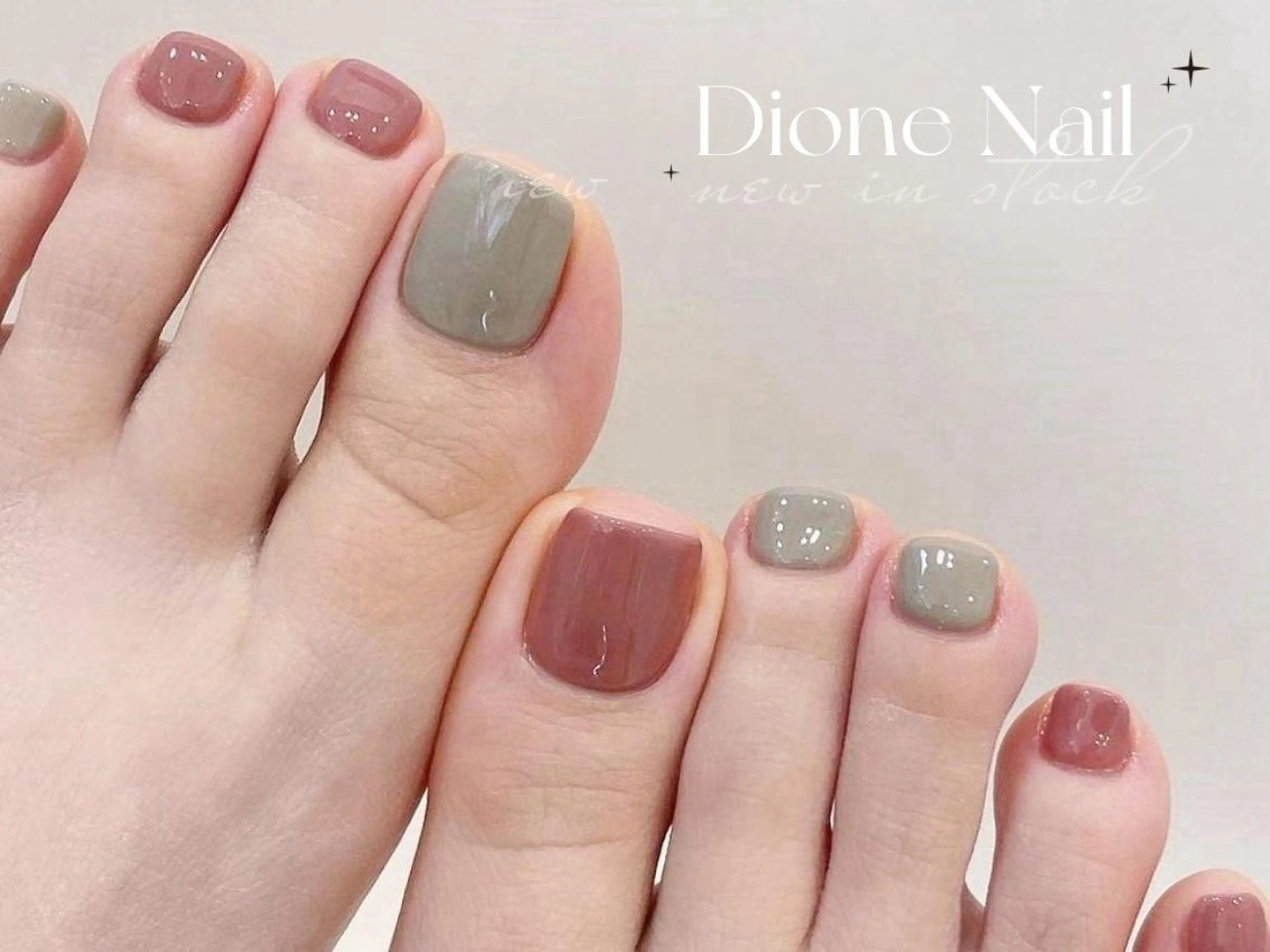 ネイル Dione ネイル専門店のネイルデザイン