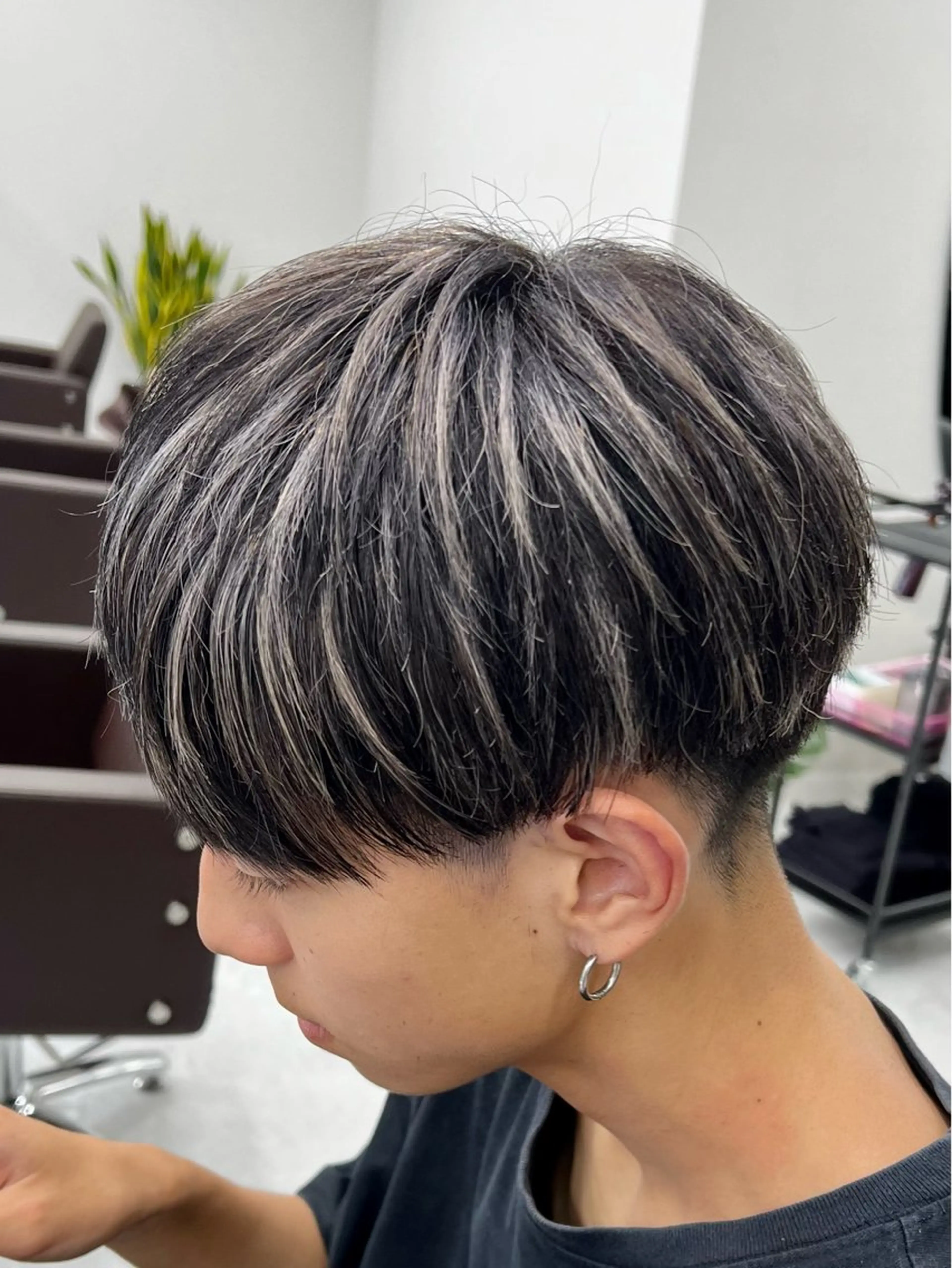 🔥メンズハイライト🔥ケアブリーチ込みの写真