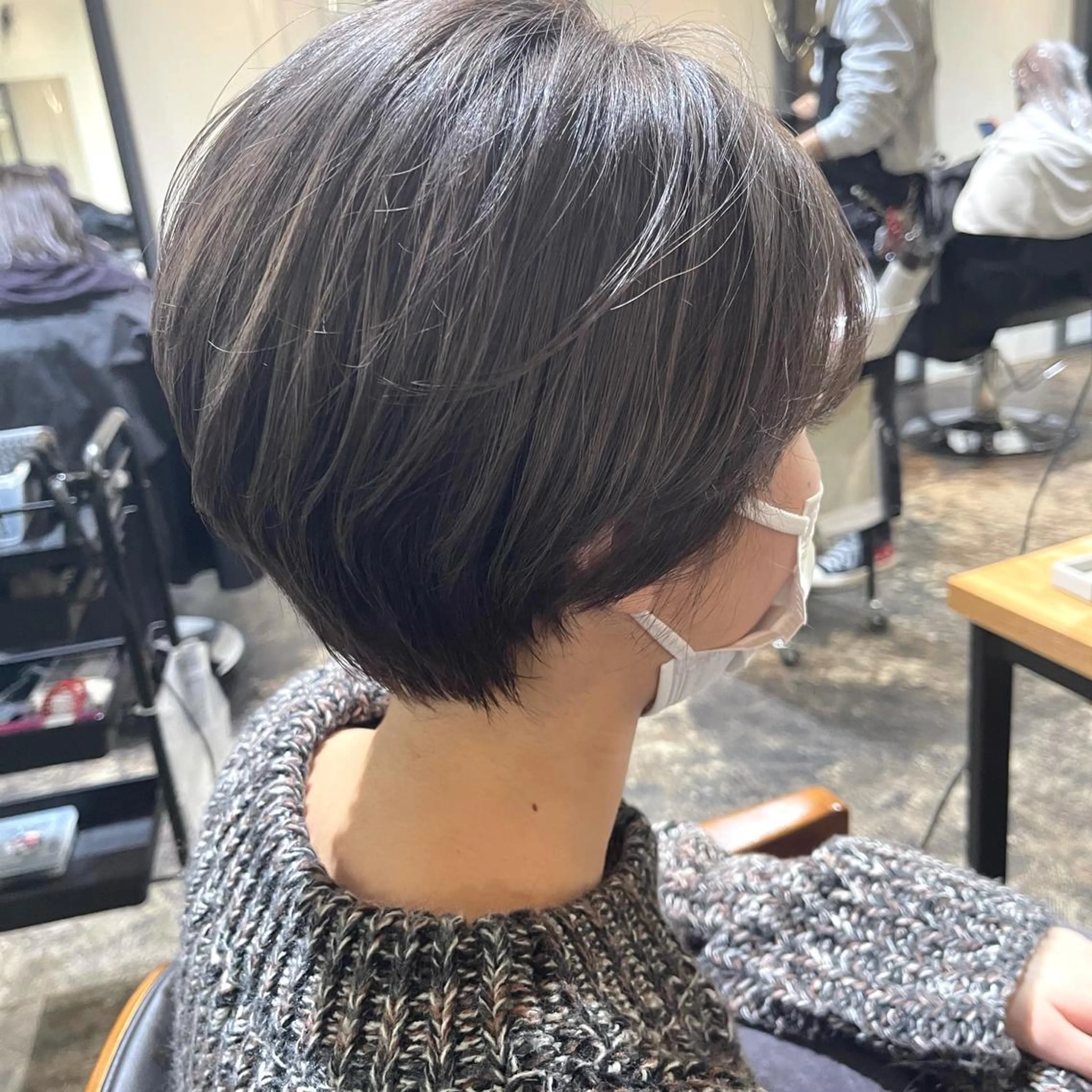 ショート カラー グレージュ ショートヘア UMEDA FIGAROのヘアスタイル