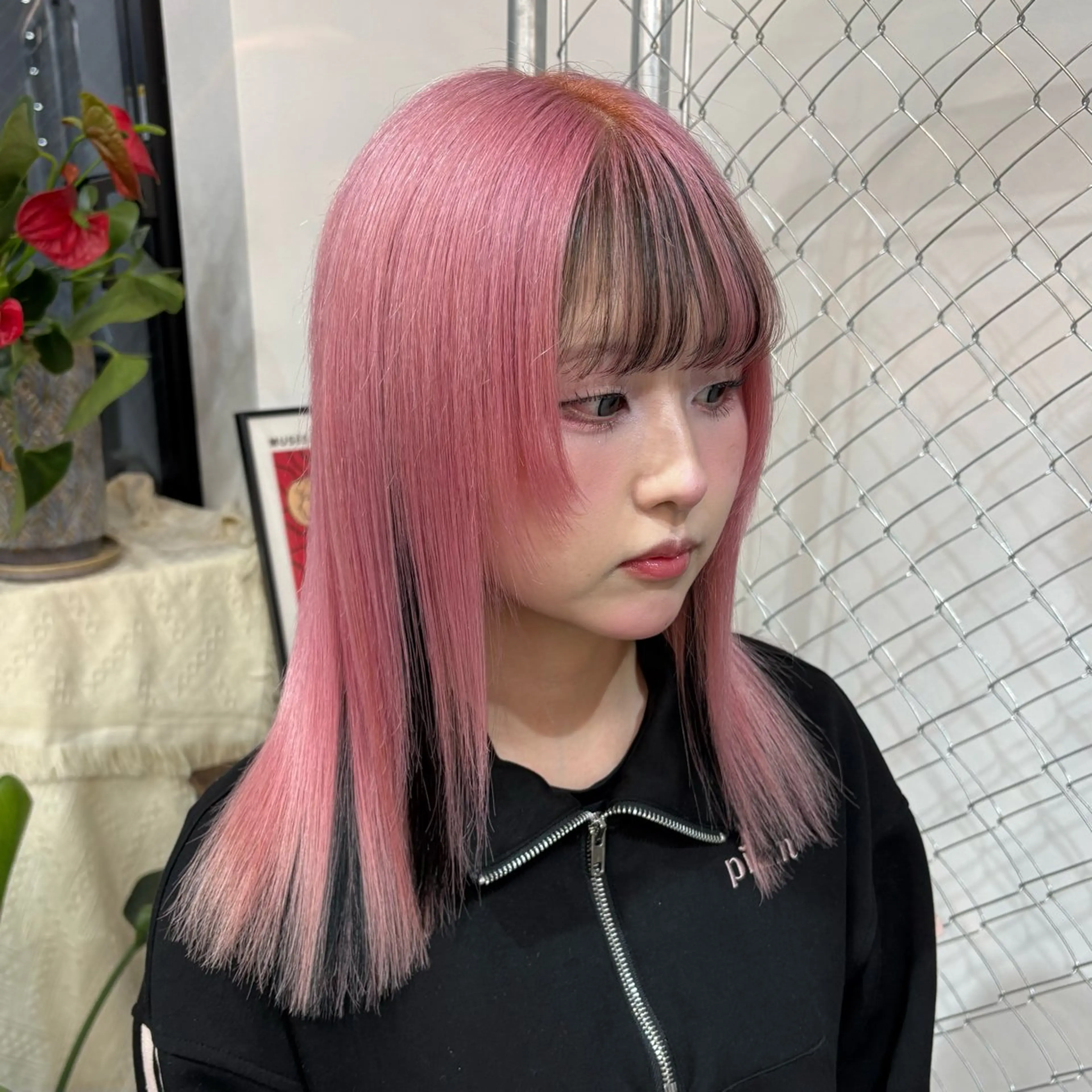 カラー ピンクカラー ヘアカラー トリートメント 💎艶々ハイトーン MOE💍🤍のヘアスタイル