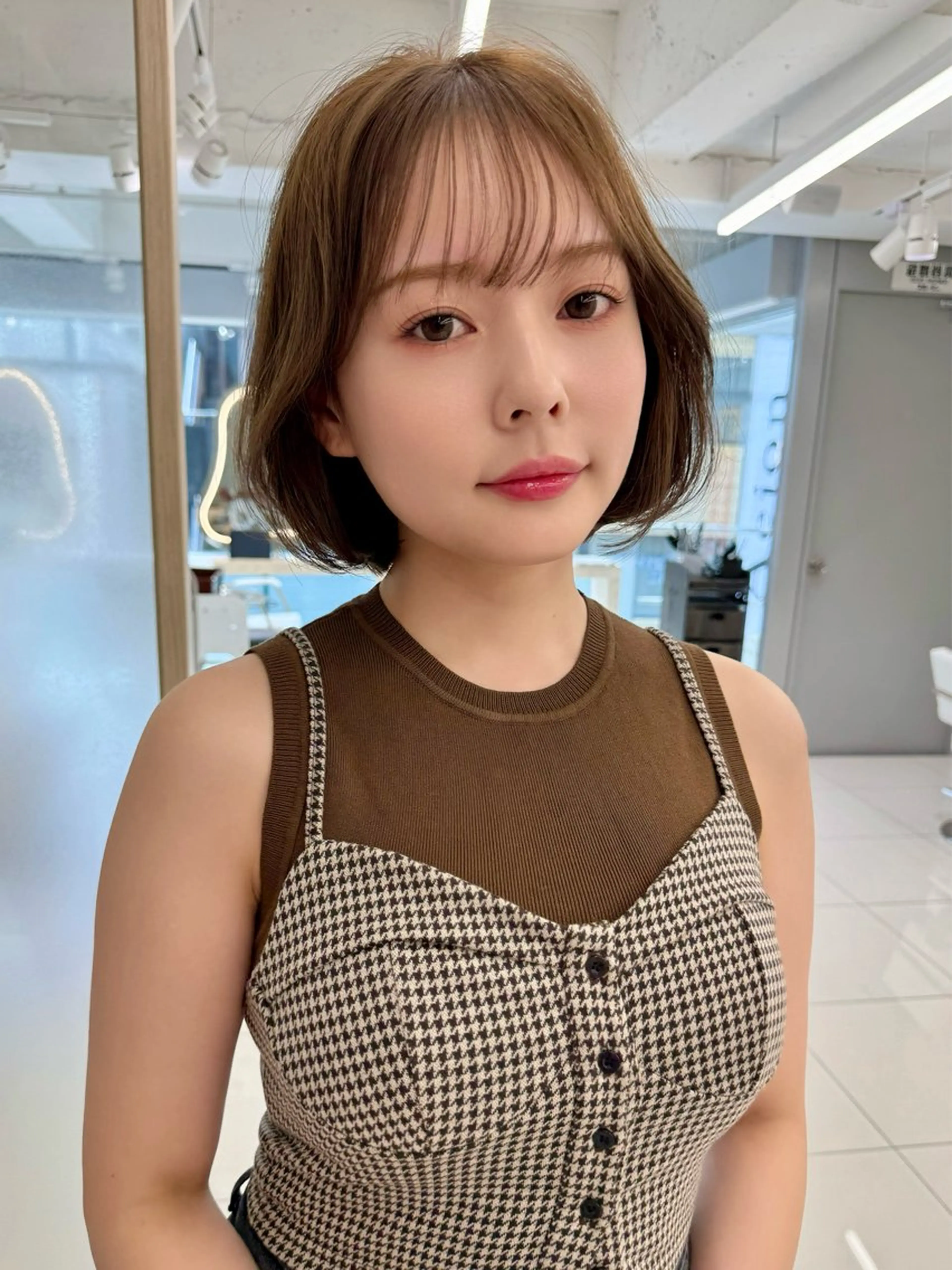 ショート 三鷹で1番ショート ボブをカットする新谷のヘアスタイル