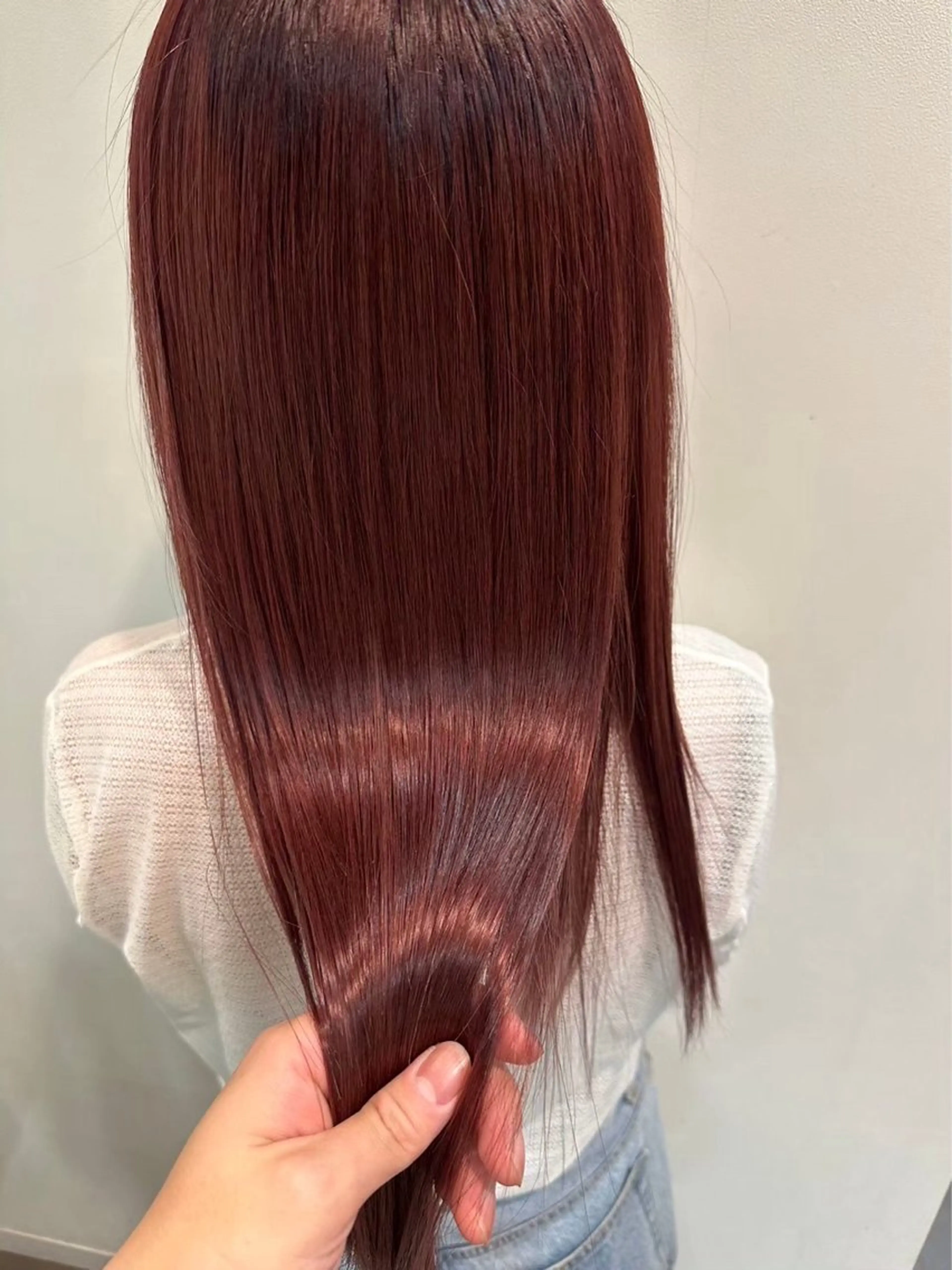 ロング カラー 宮﨑 芙慈のヘアスタイル