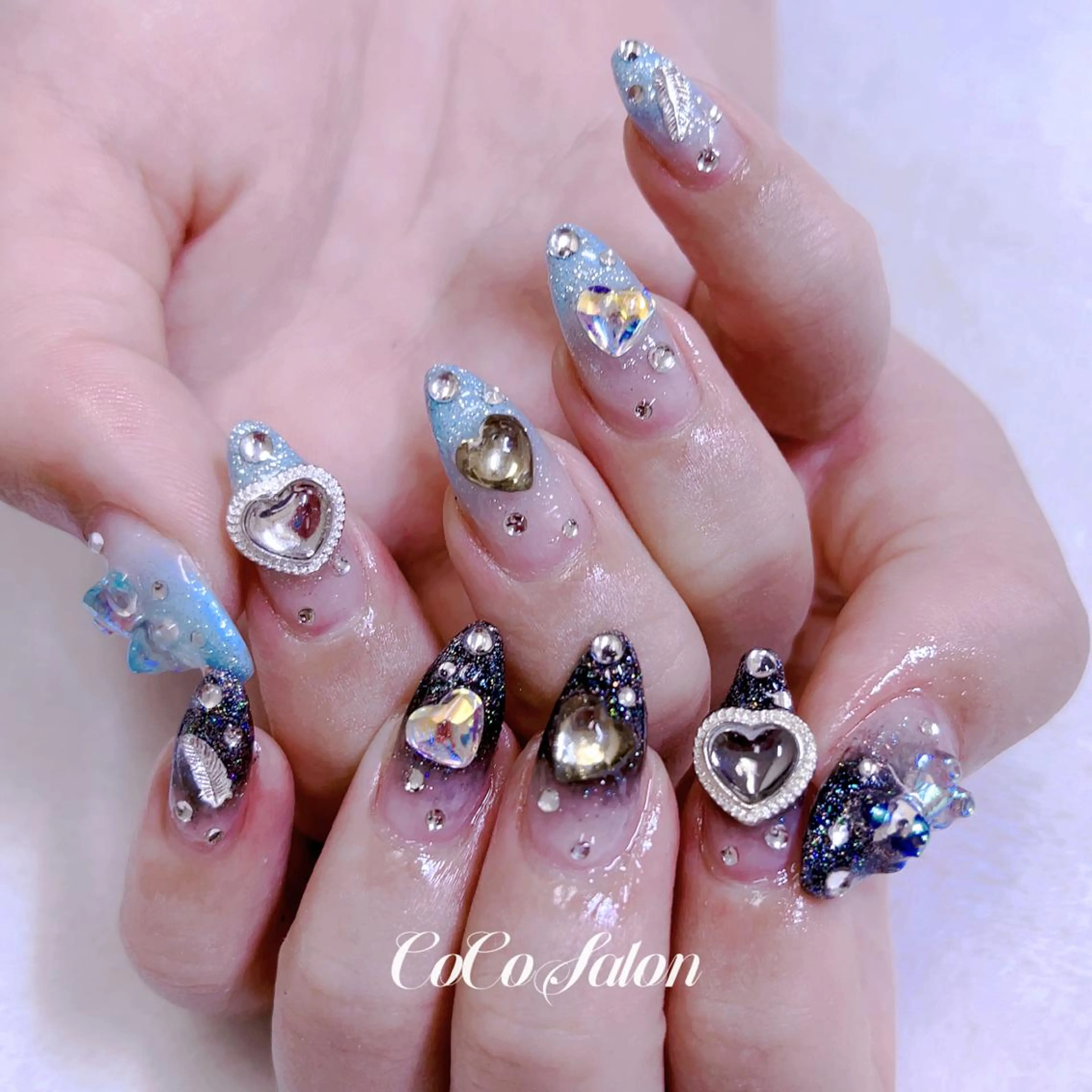 ネイル キラキラネイル CoCoSalon ネイル/まつ毛予約のネイルデザイン