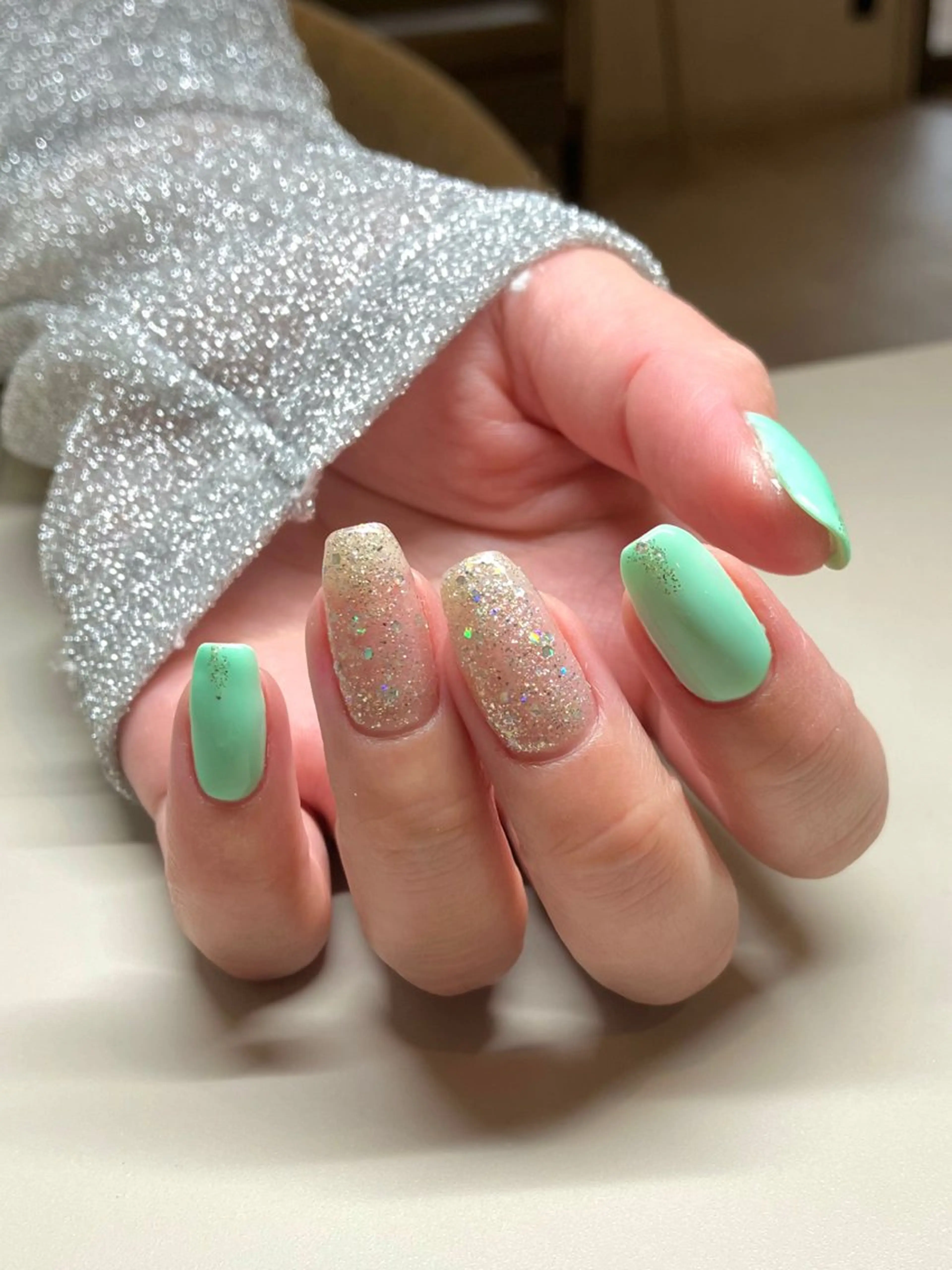 ネイル アートネイル ラメ(グリッター) ワンカラーネイル fun the nail所属・fun the nail ayakaのネイルデザイン