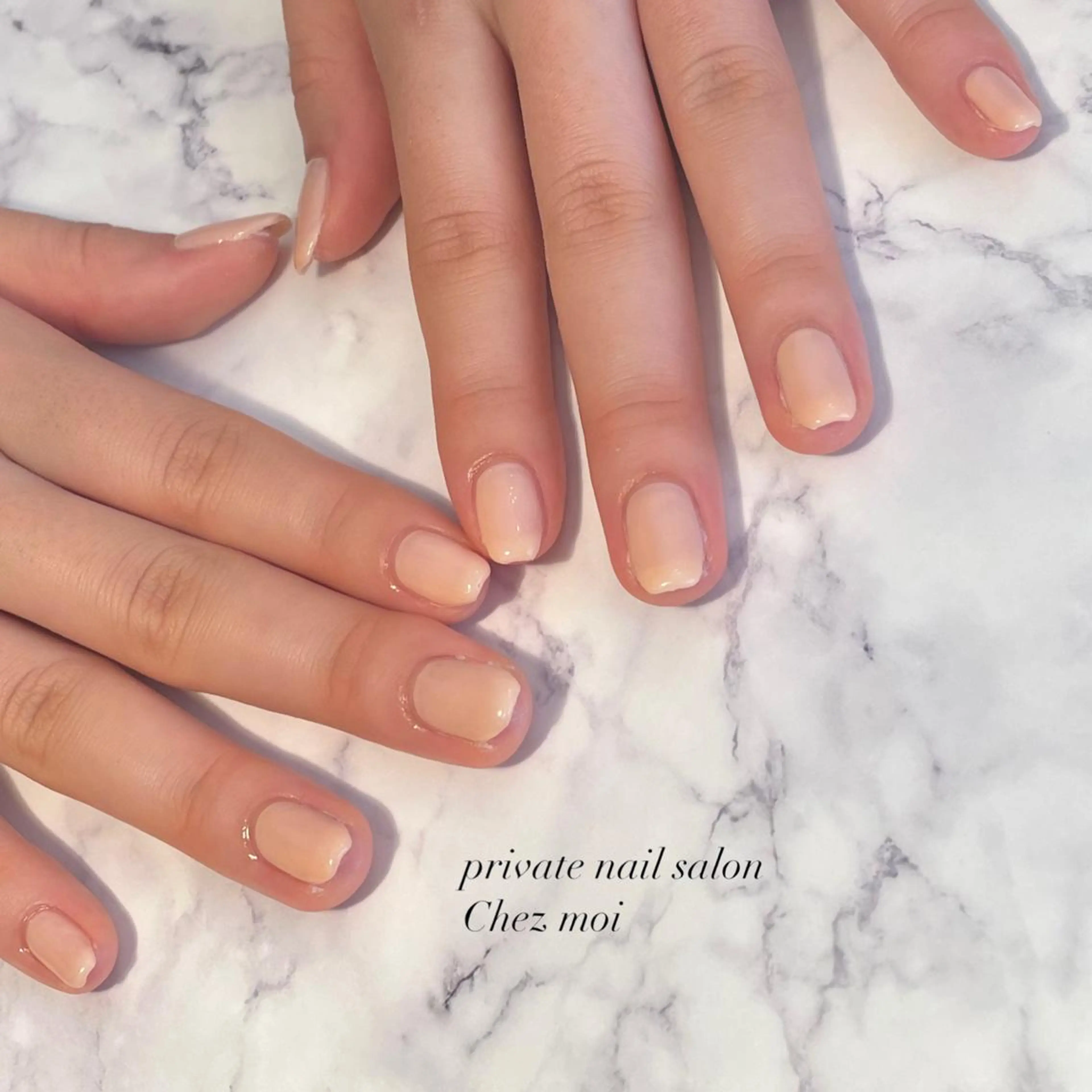 ネイル ワンカラーネイル KOMINE TOMOKOのネイルデザイン