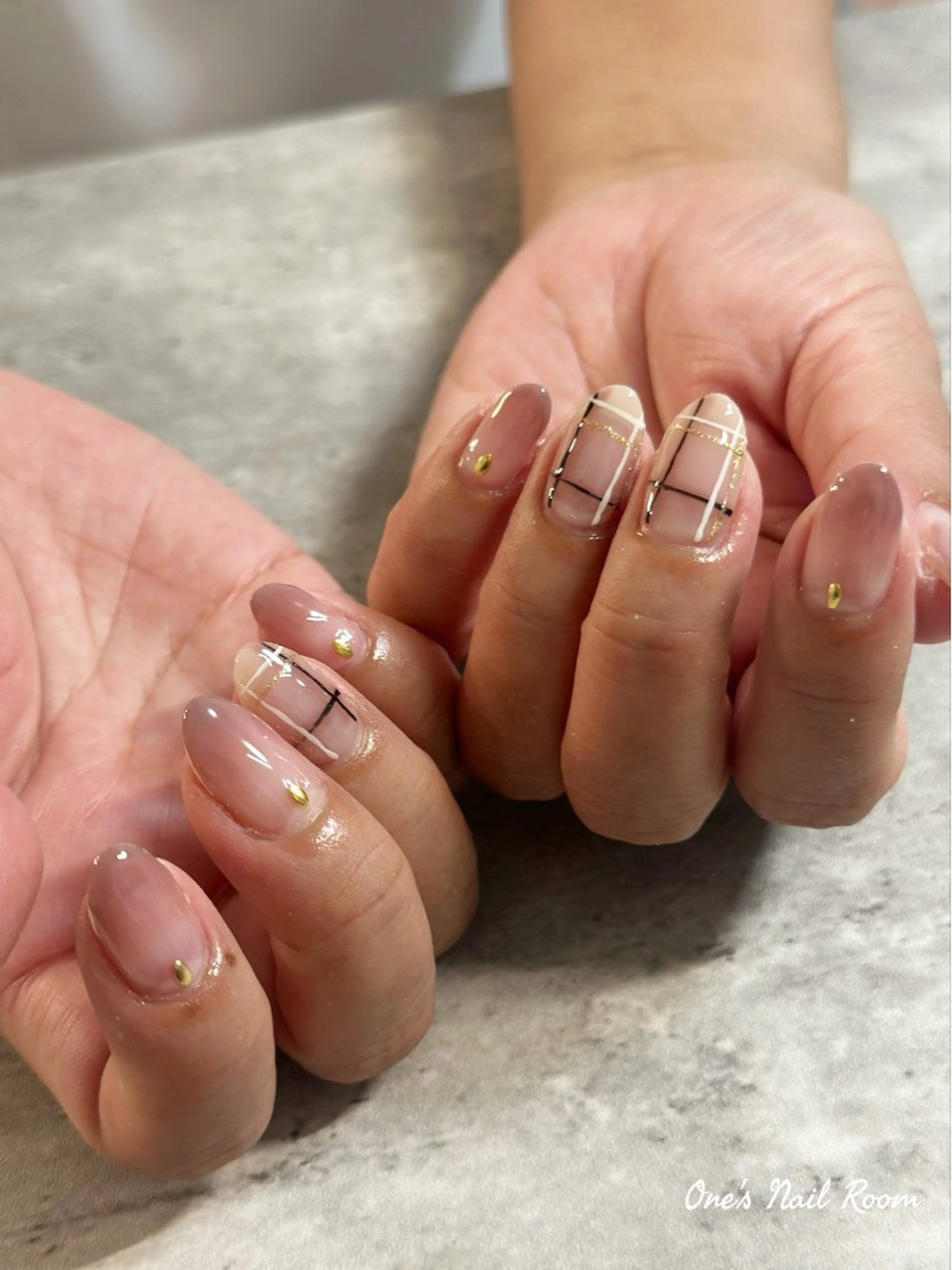 ネイル ハンドネイル One's Nail Roomのネイルデザイン