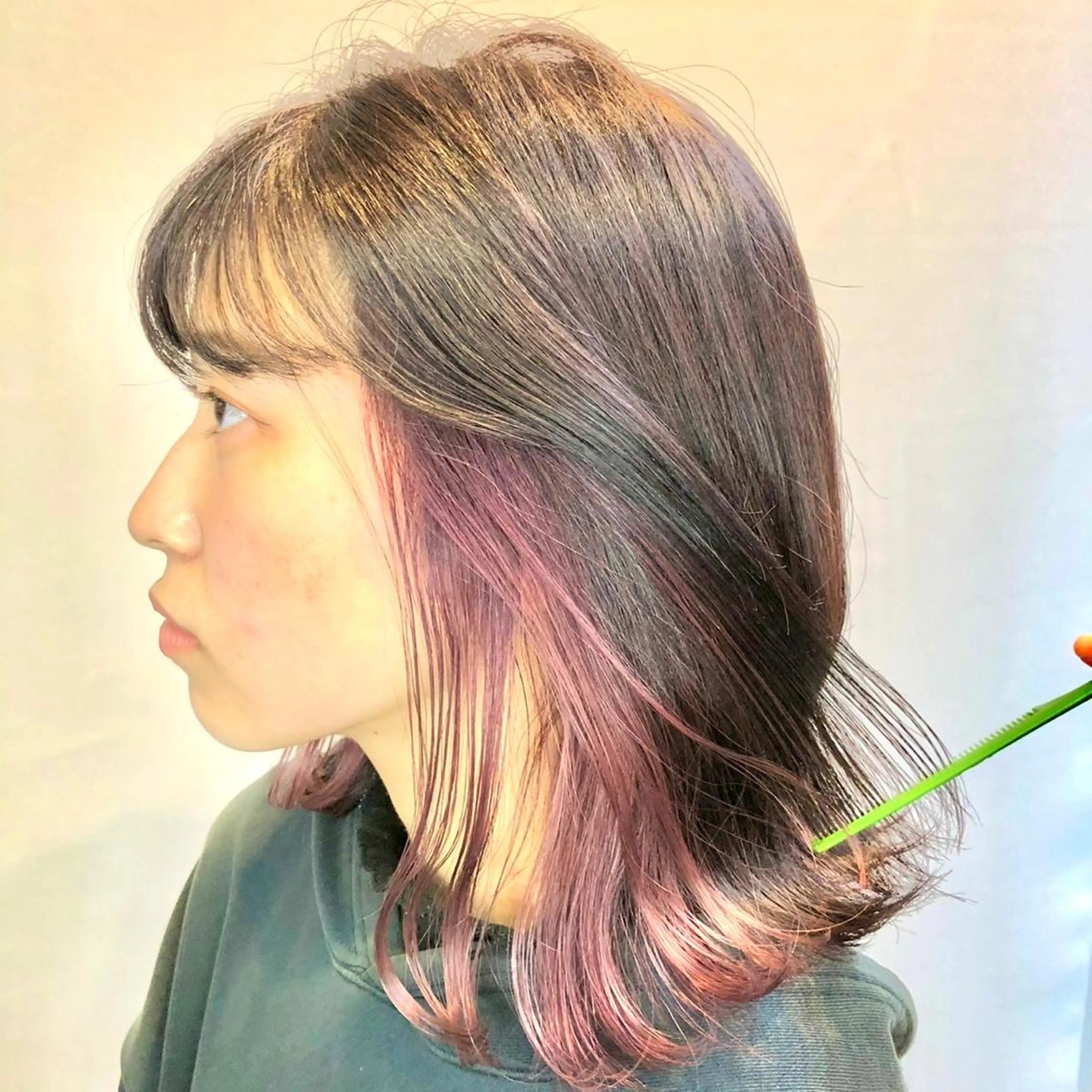 カラー 似合わせレイヤー・ボ ブ タナカ レイヤのヘアスタイル