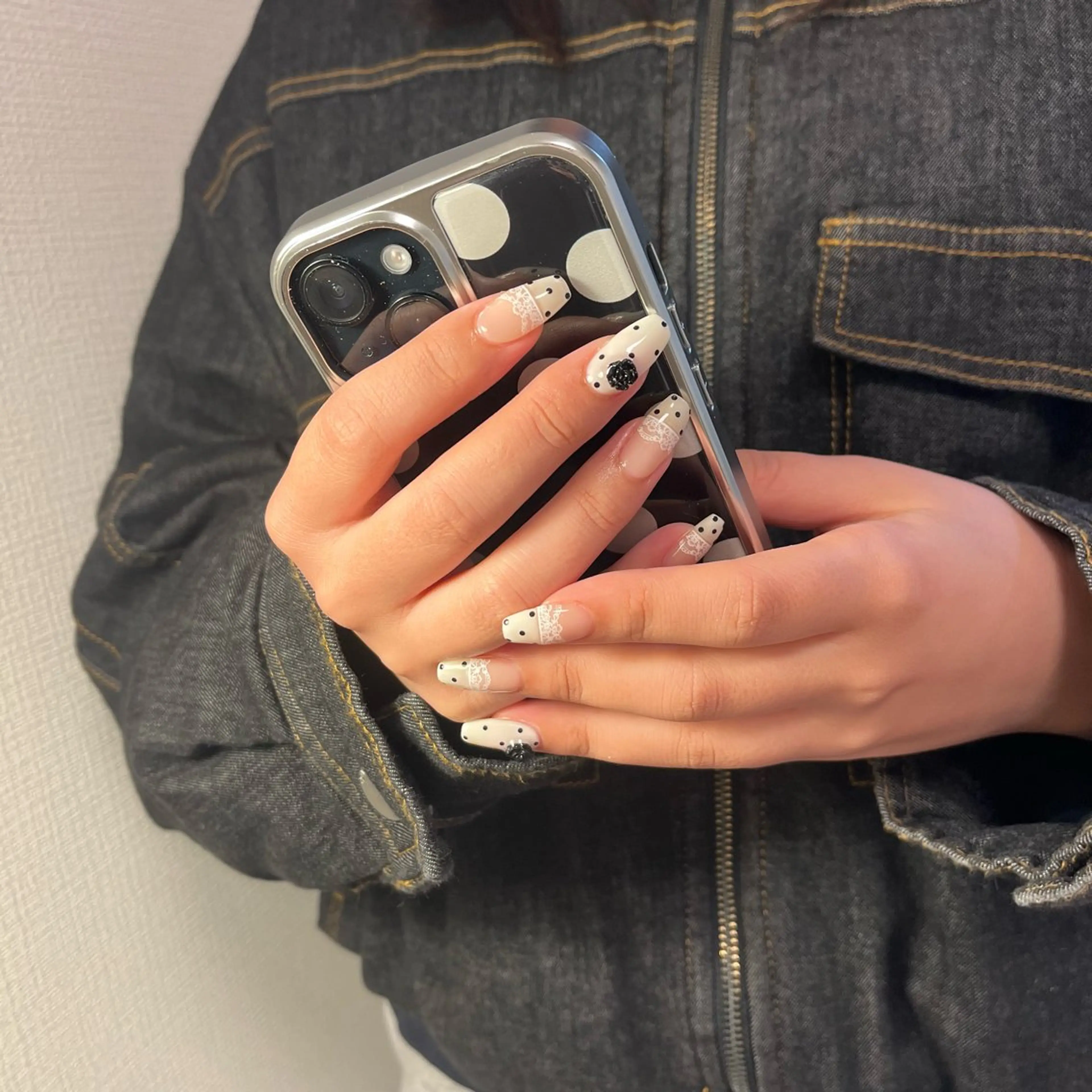 ネイル ハンドネイル フットネイル neroria nailのネイルデザイン