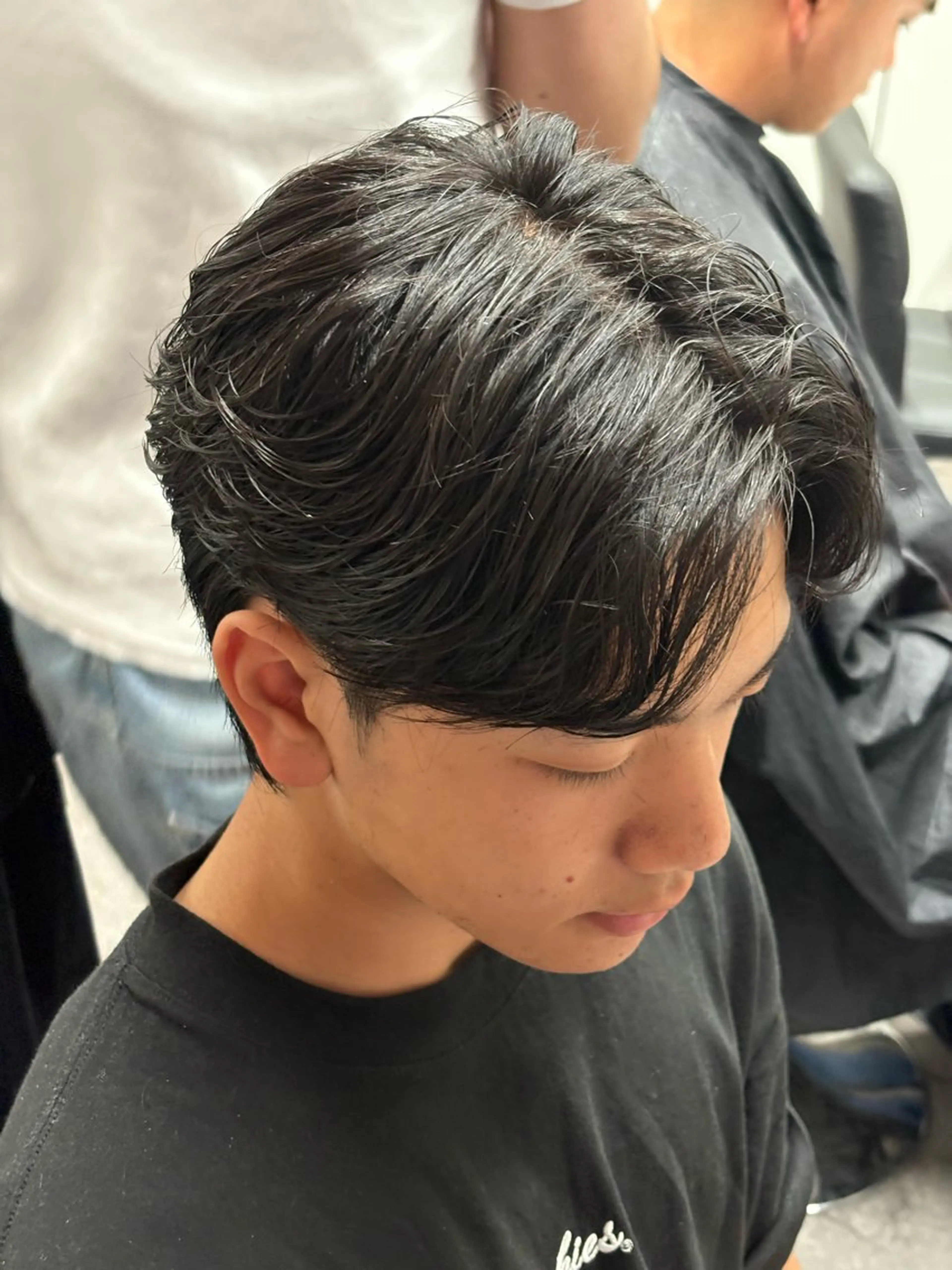 ミディアム カラー パーマ メンズ カット パーマ トリートメント ヘアセット メンズパーマ特化 🔥韓国ヘア職人🔥のヘアスタイル