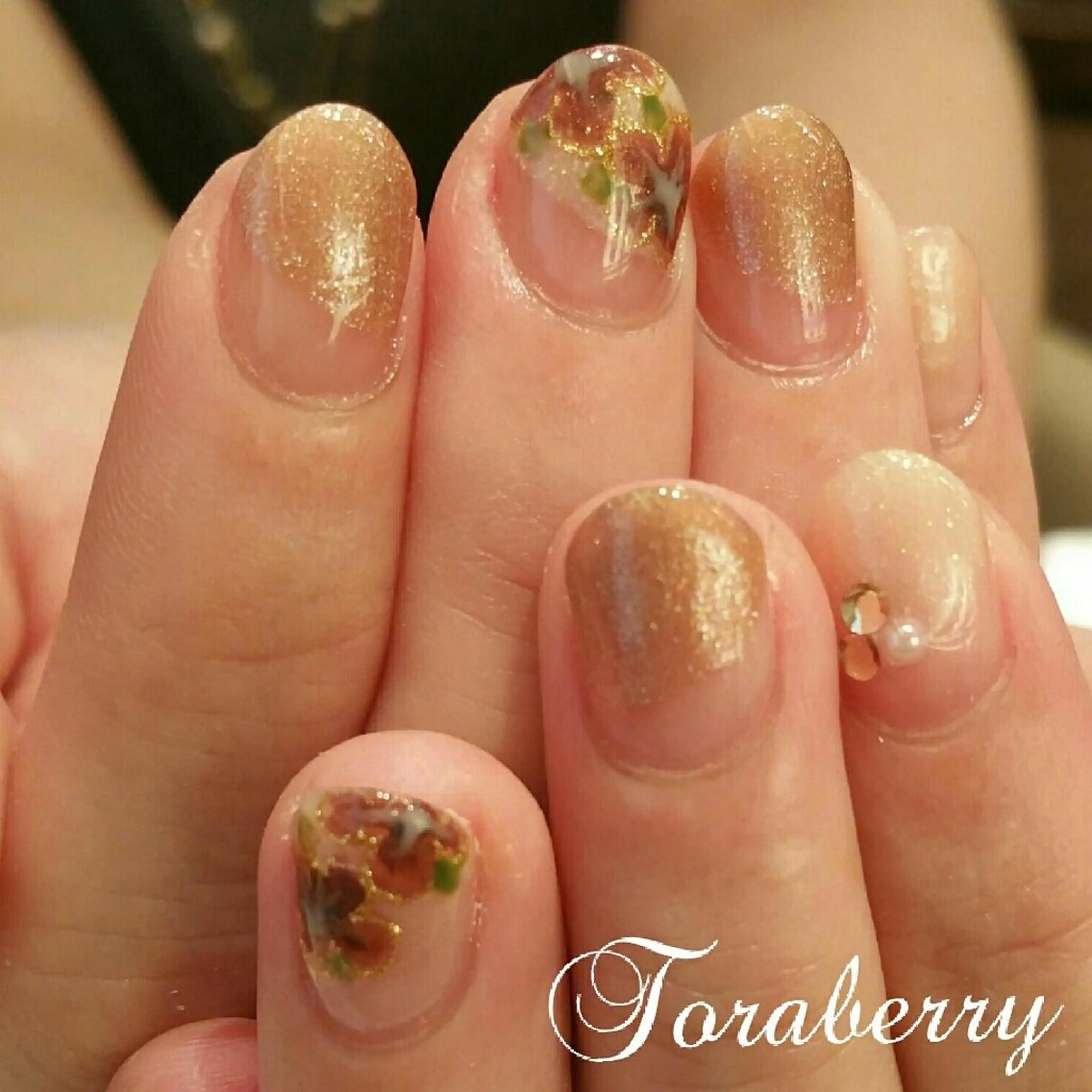 ネイル ネイリスト なつみのネイルデザイン