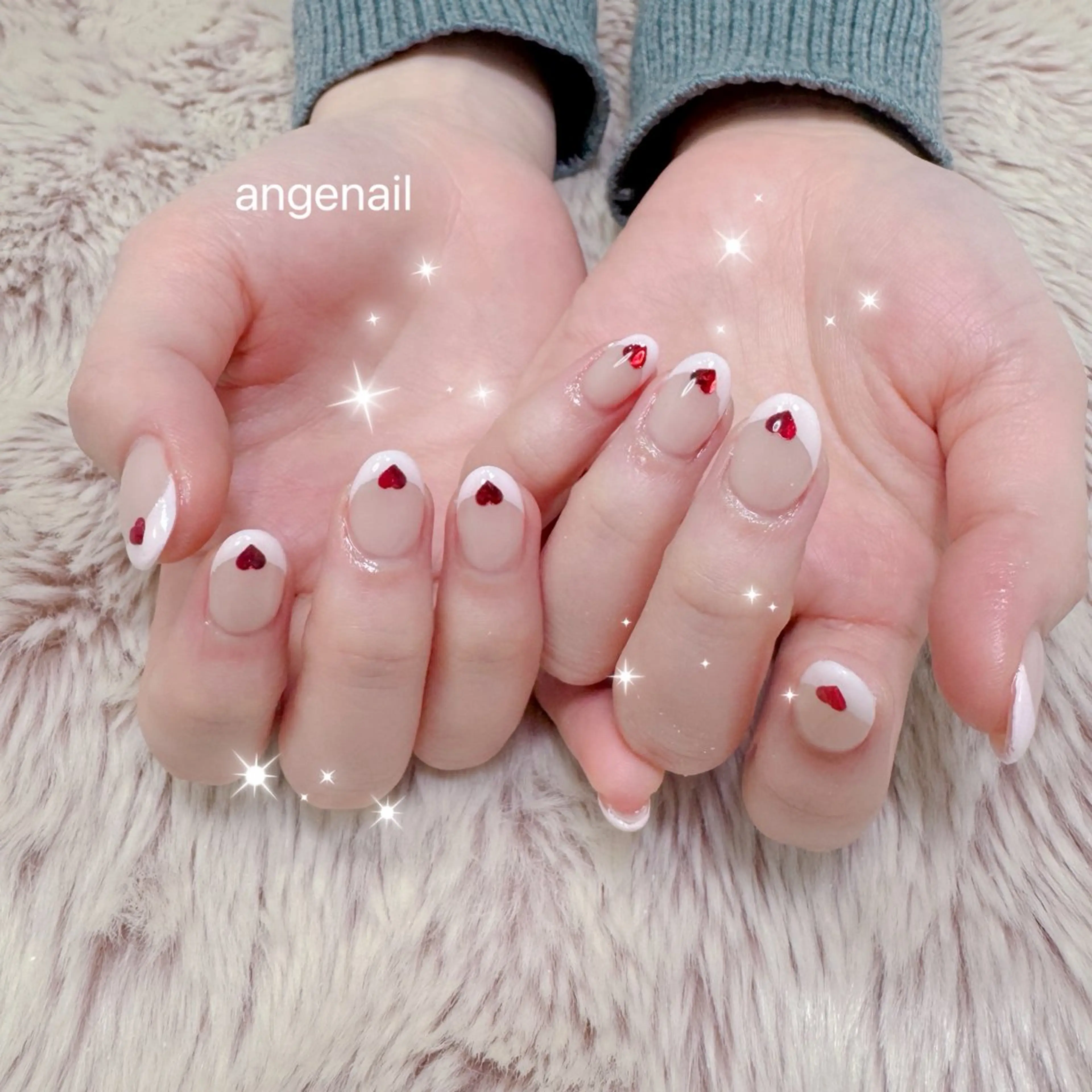 ネイル ハンドネイル オーナーネイリスト MAKIのネイルデザイン